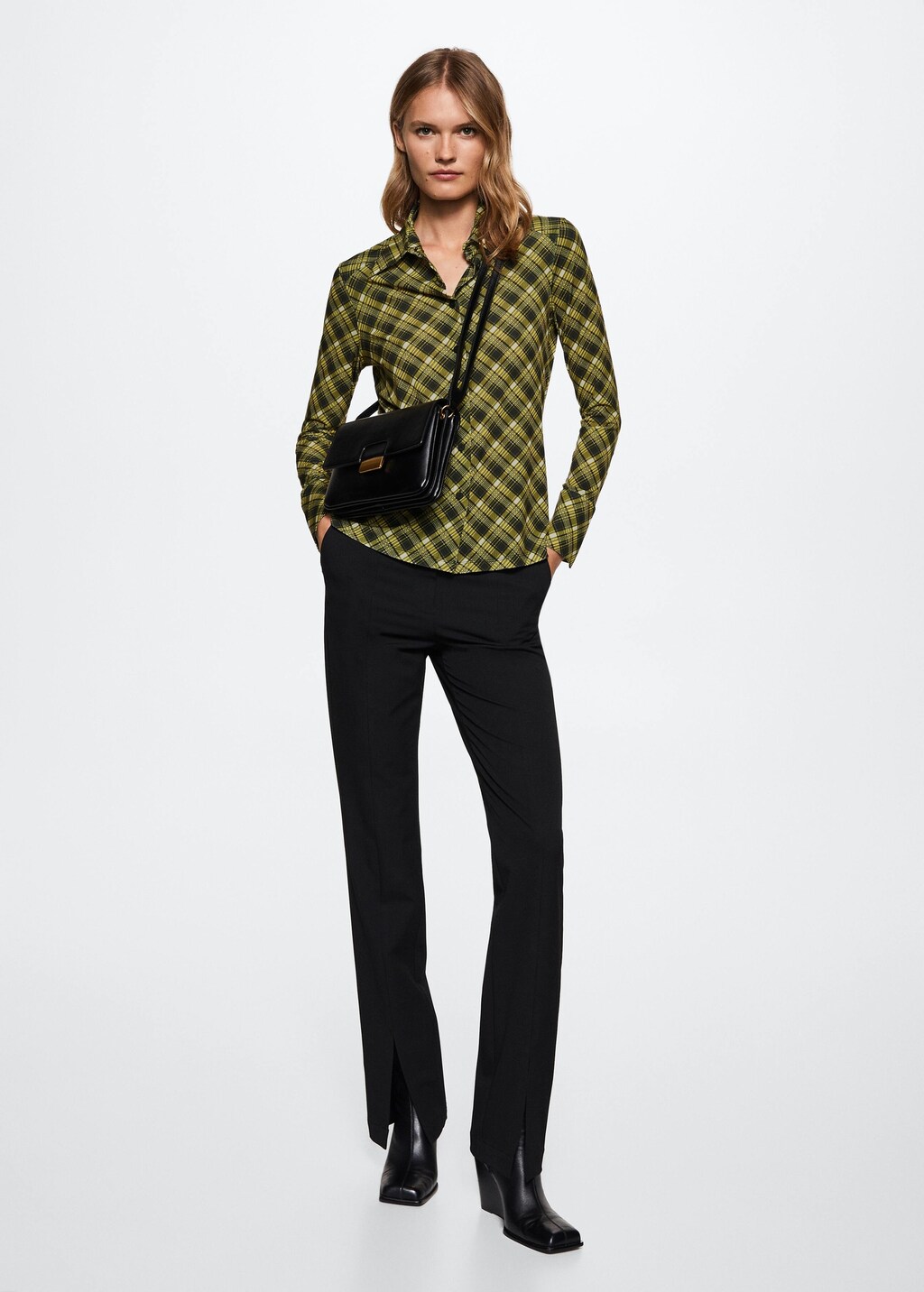 Metal detail flap bag - Woman | MANGO OUTLET Latvia