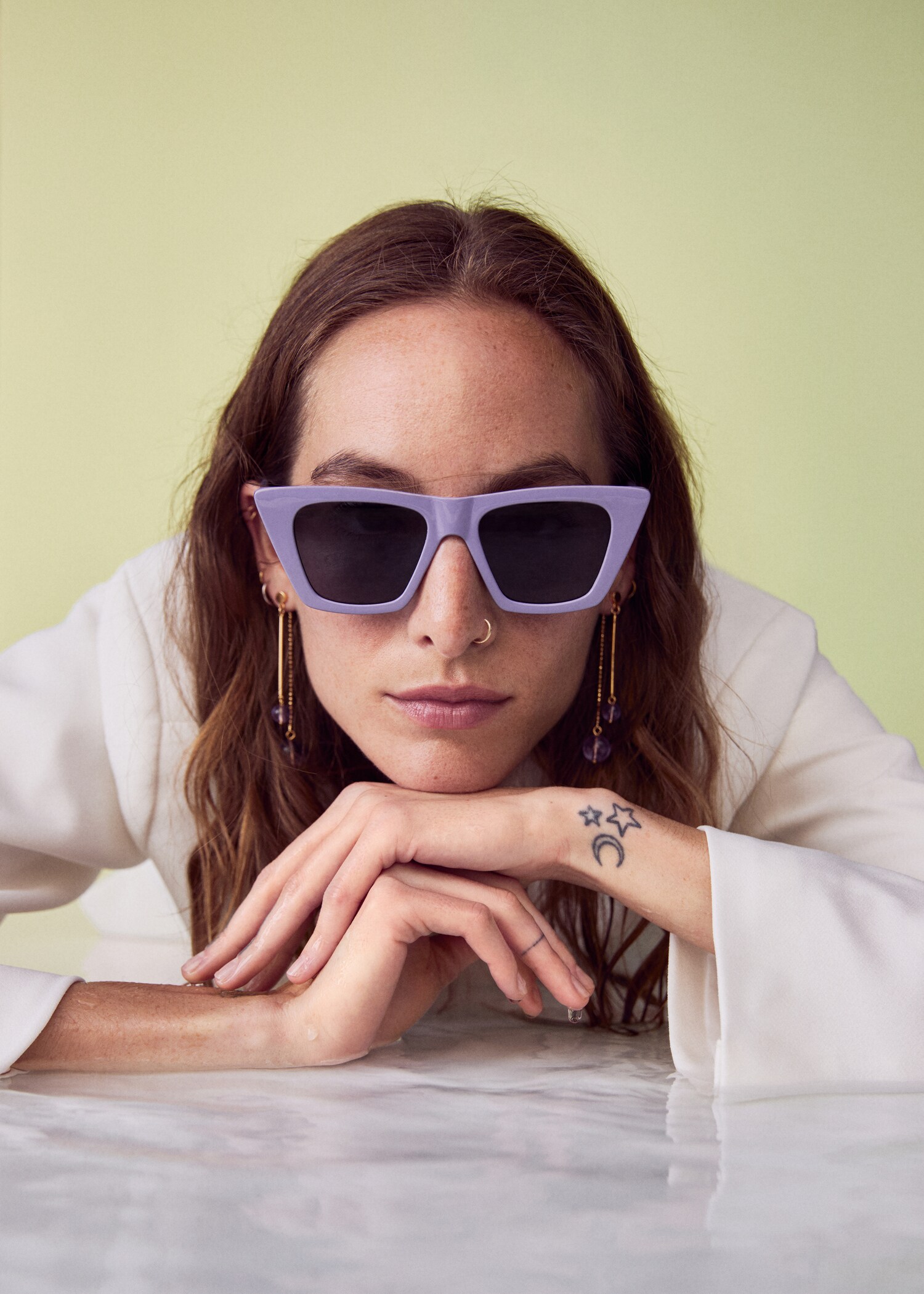 Ochelari de soare rame acetat - Plan general