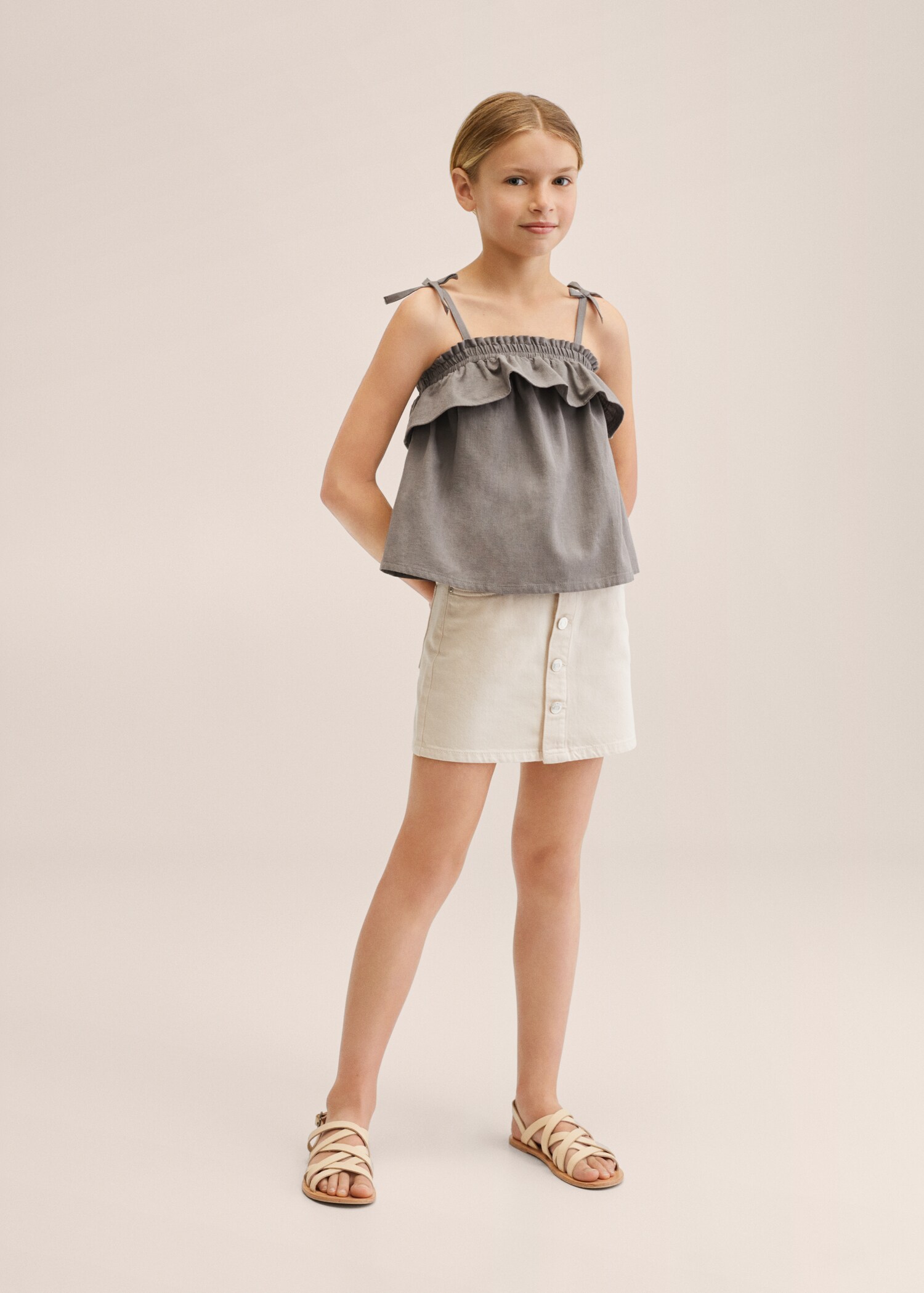 Ruffle bow blouse - General plane