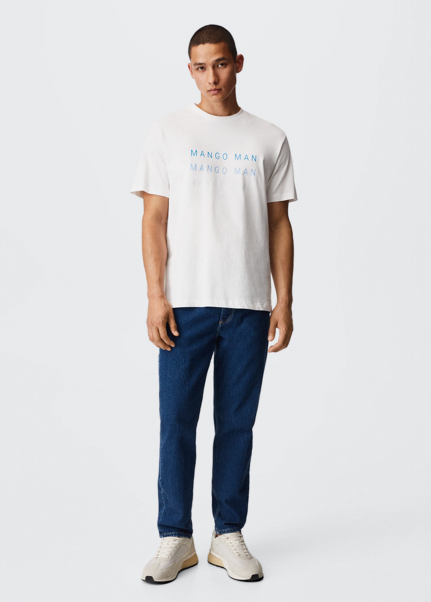 Bedrucktes T-Shirt mit Logo - Allgemeine Ansicht