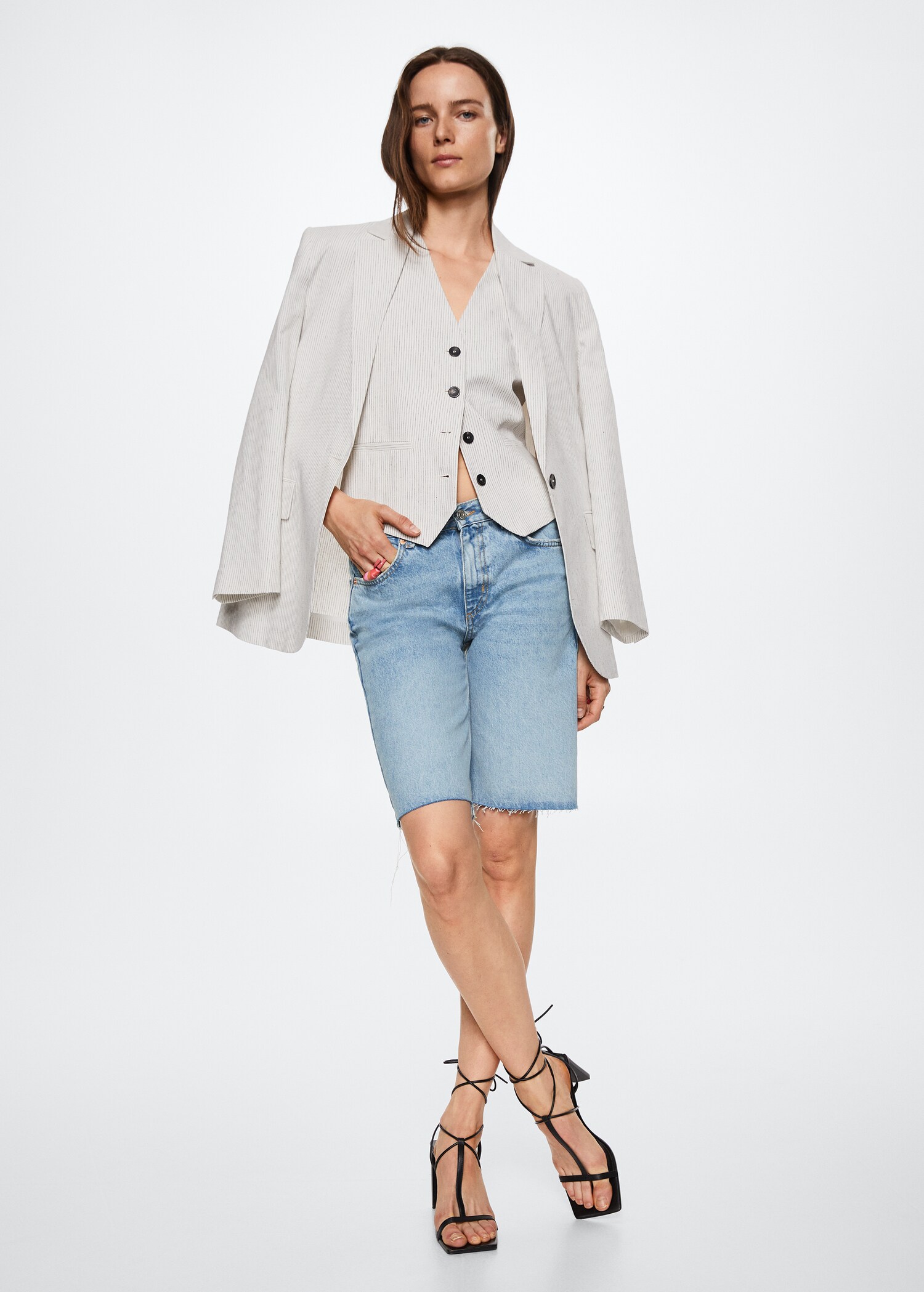 Denim bermuda shorts with frayed hem - General plane