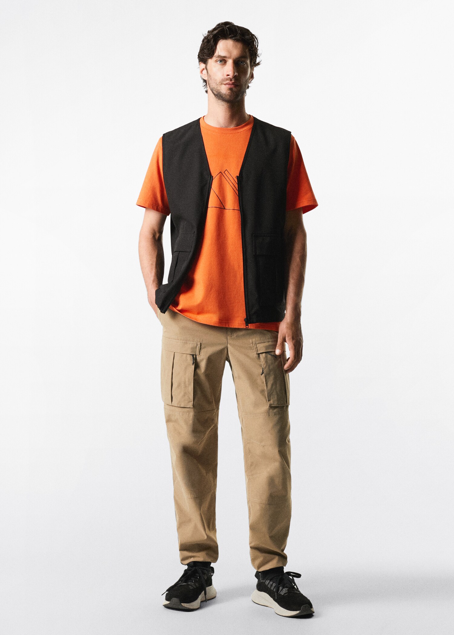 Atmungsaktives T-Shirt mit Muster - Allgemeine Ansicht