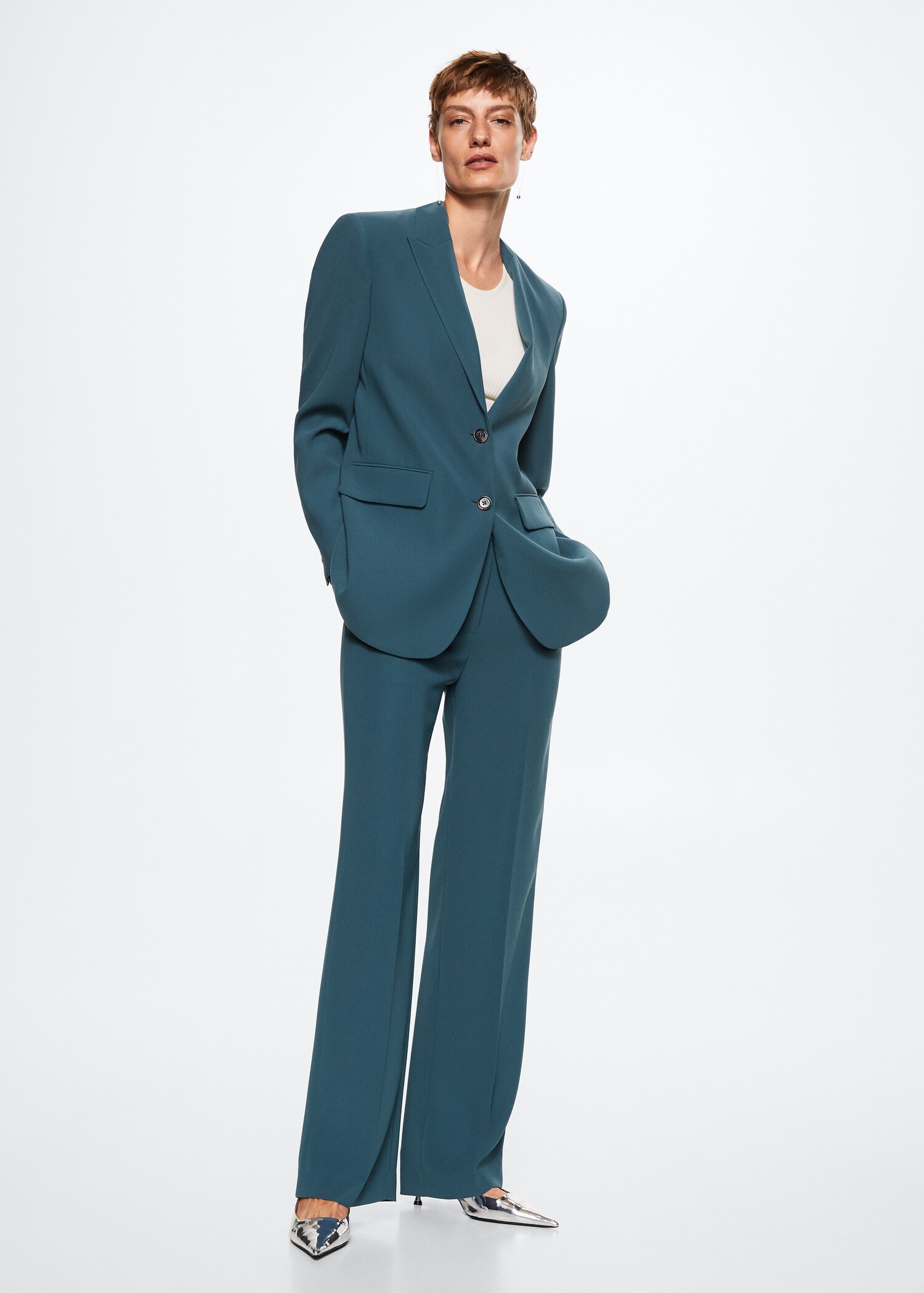 Suit jacket with buttons - General plane