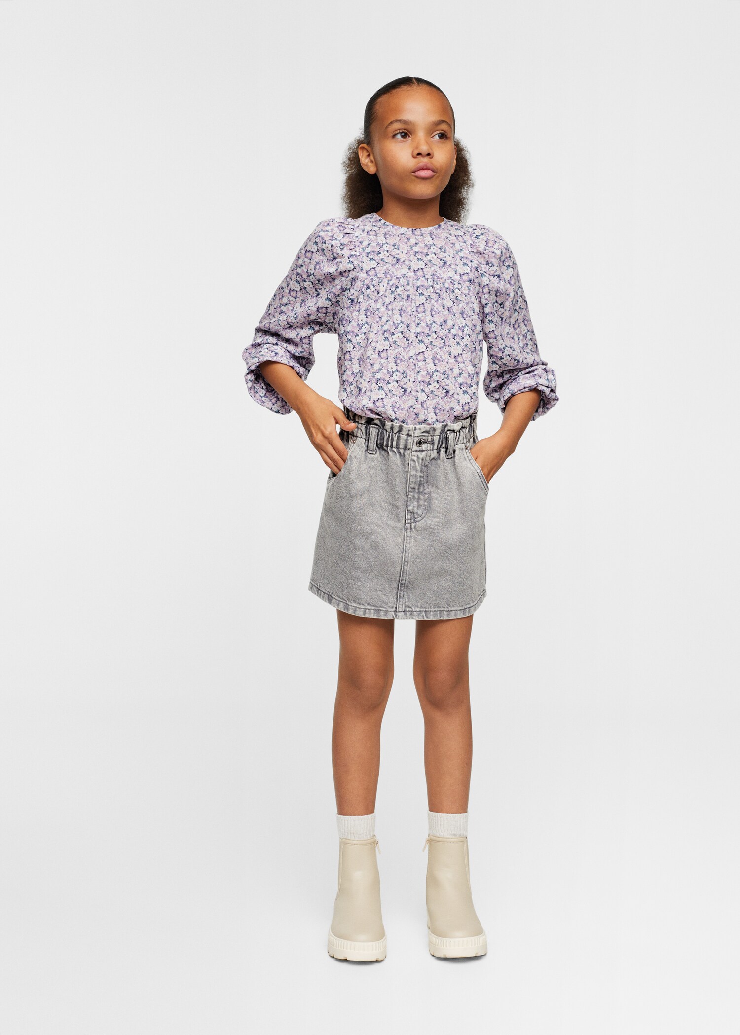 Floral print blouse - General plane