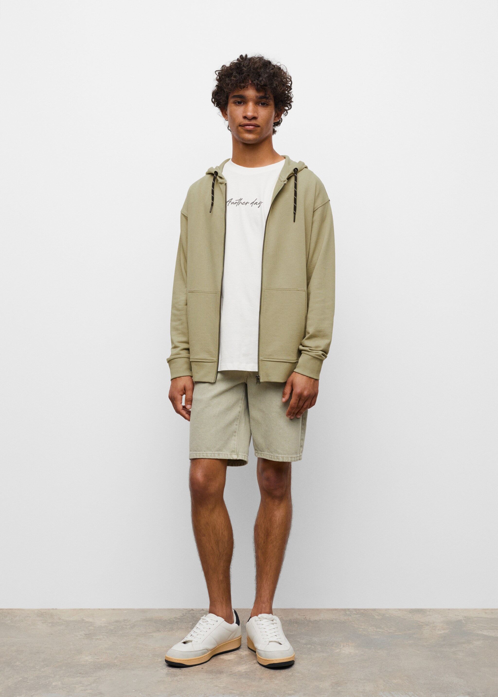 Zipped hoodie - General plane