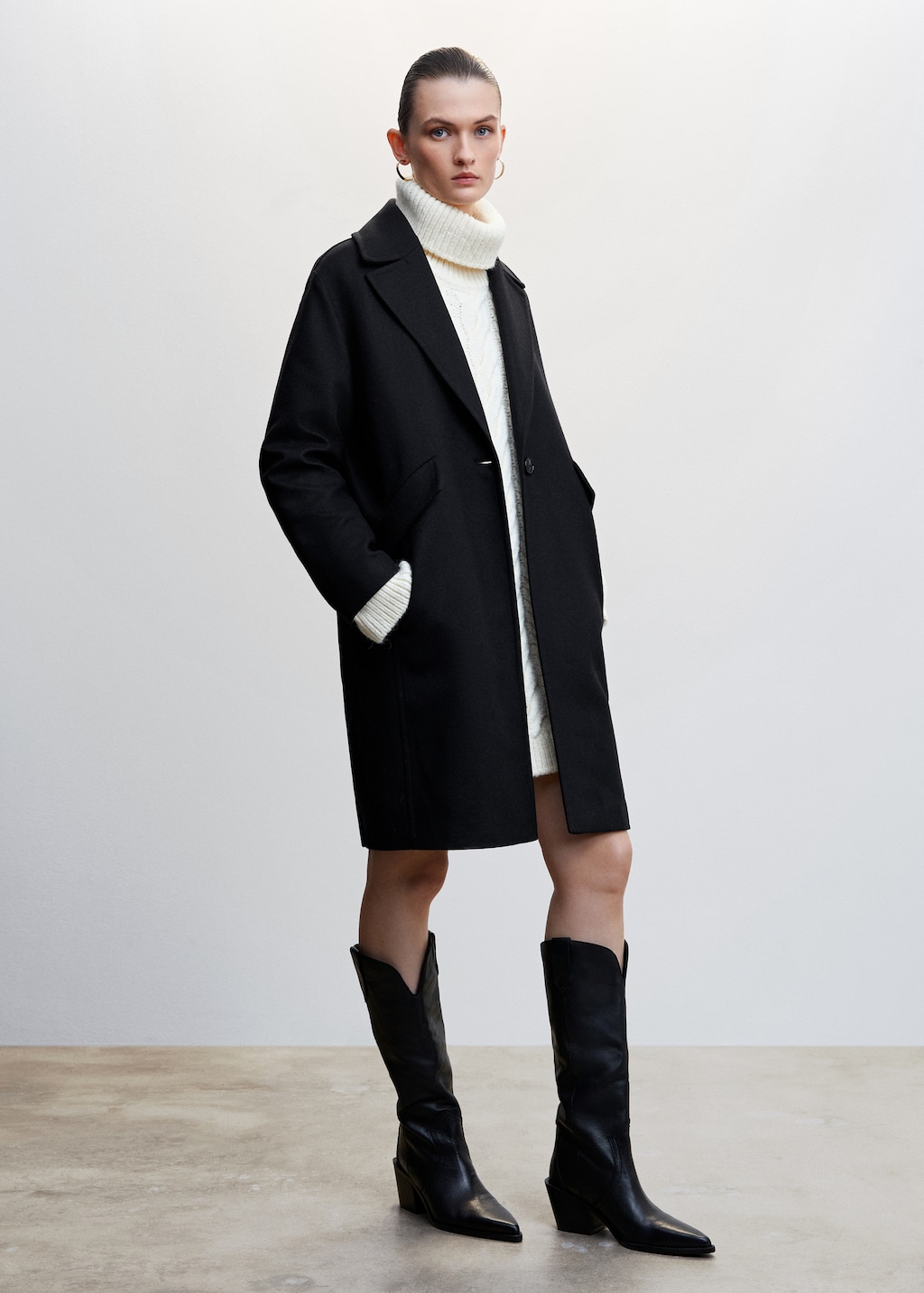Straight cut wool coat