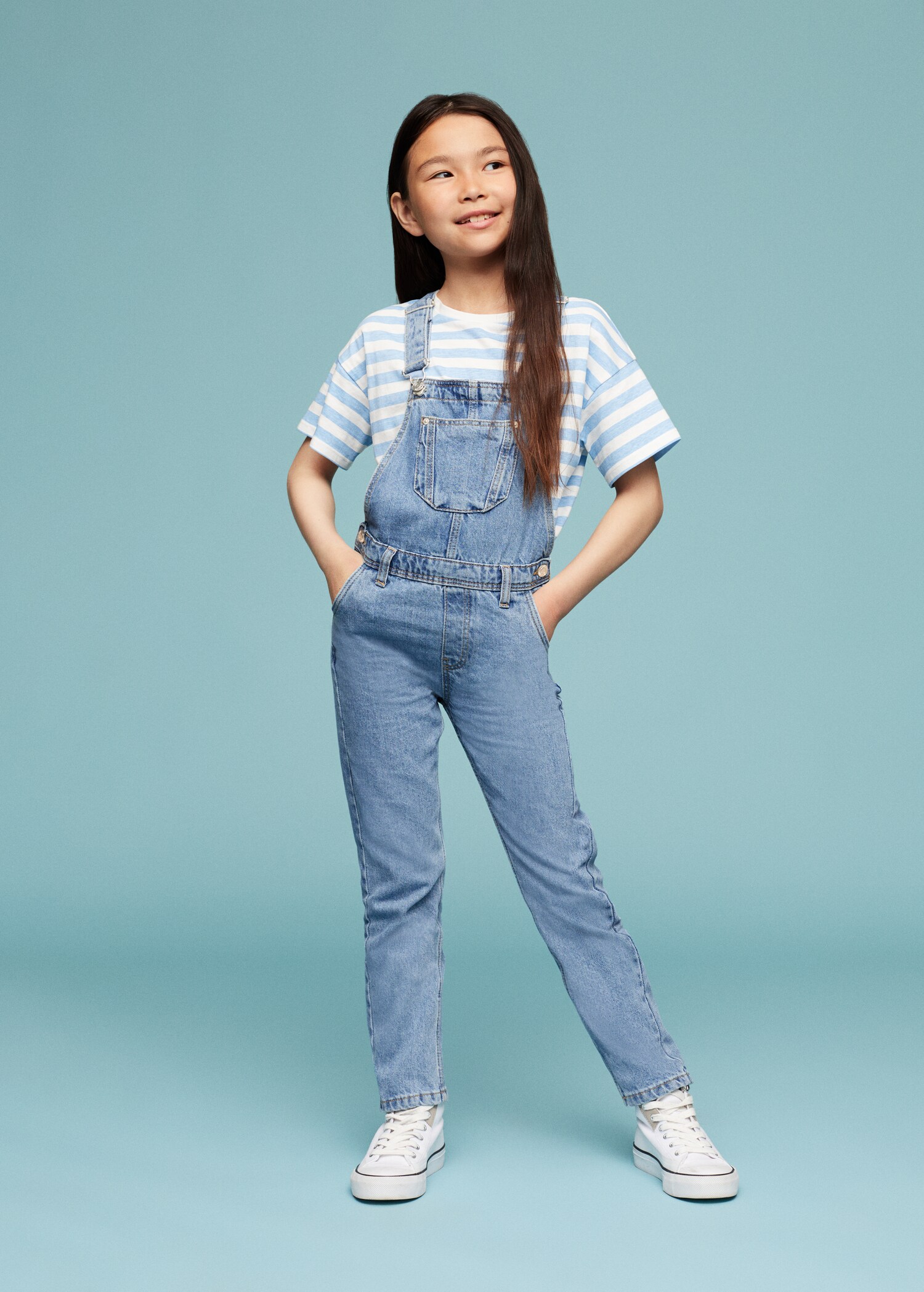 Long denim dungarees - General plane