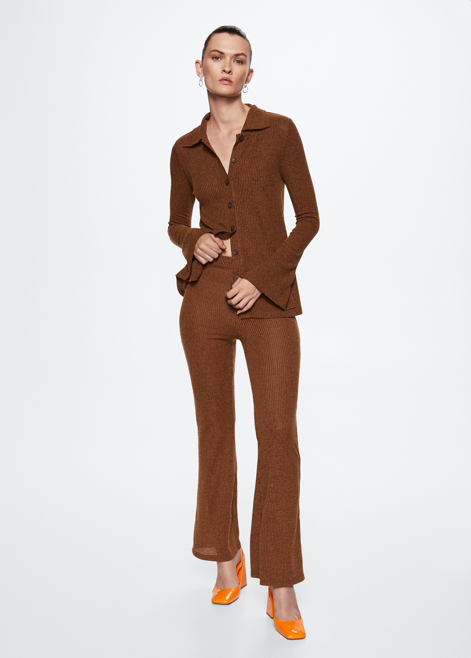 Ribbed flare trousers - General plane