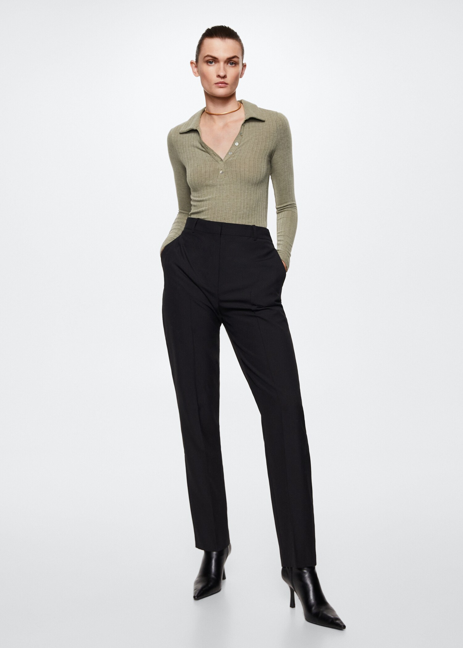 Ribbed polo-style sweater - General plane