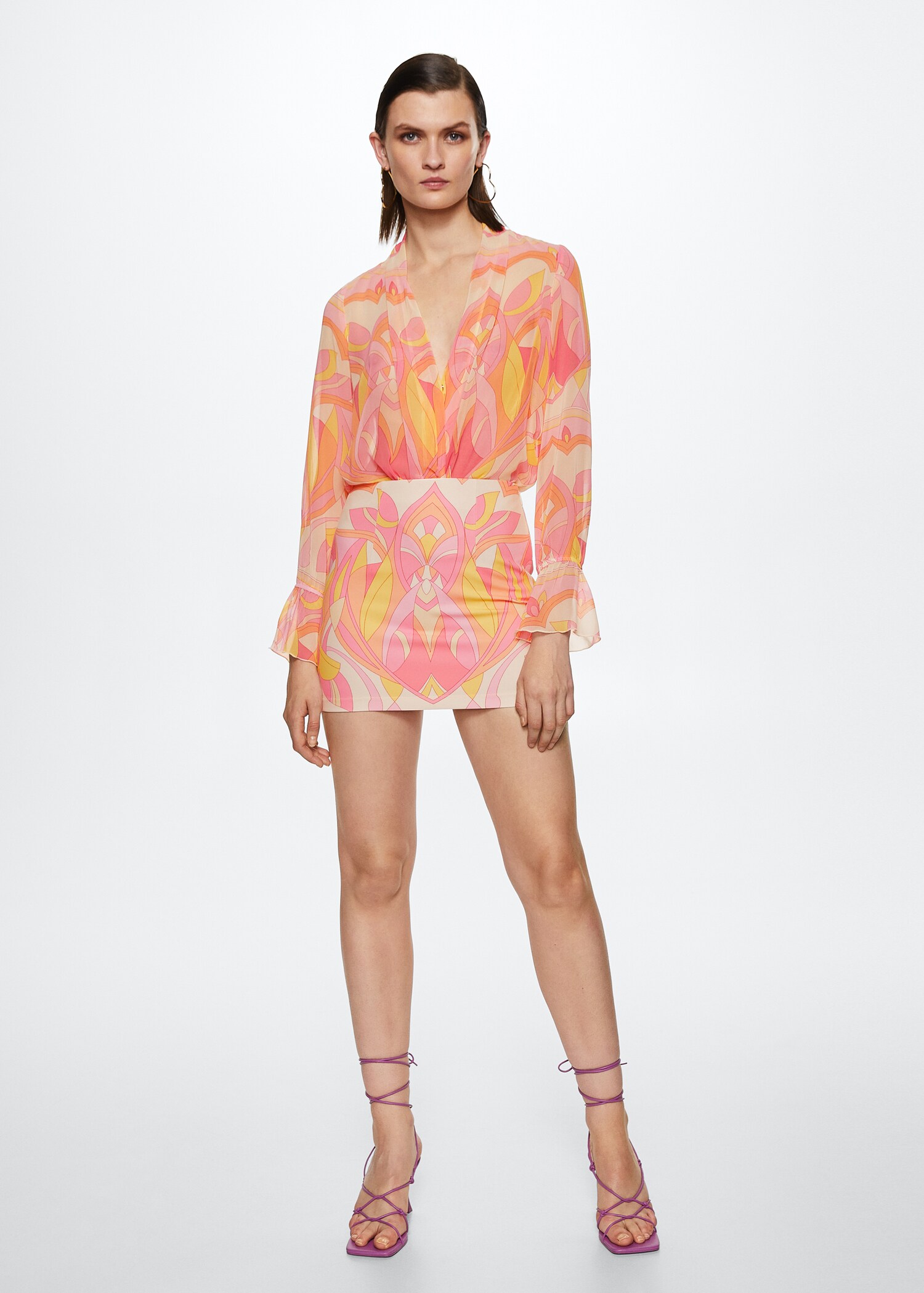 Blusa fluida estampada - Plano general