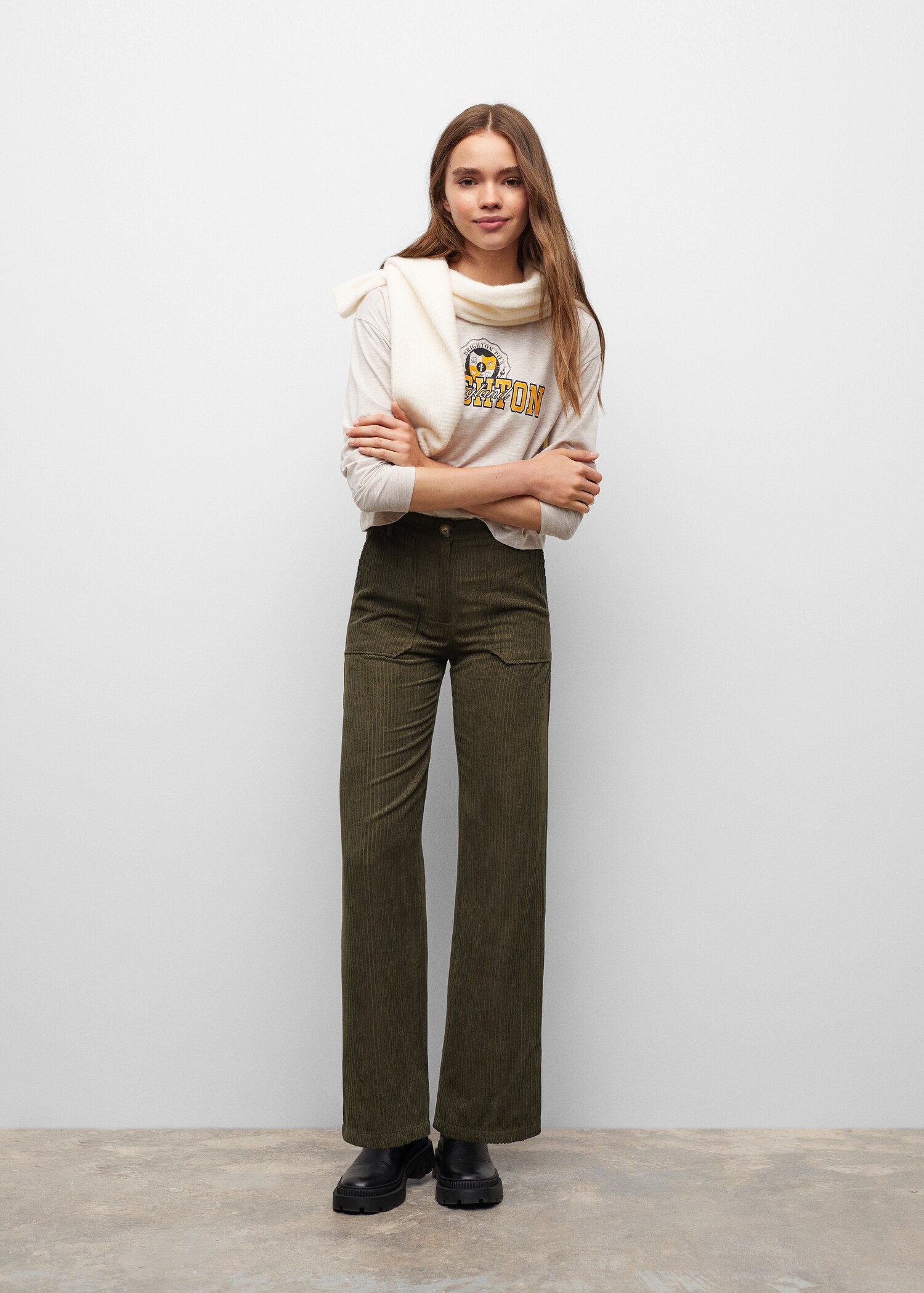 Pantalon droit velours côtelé - Plan général