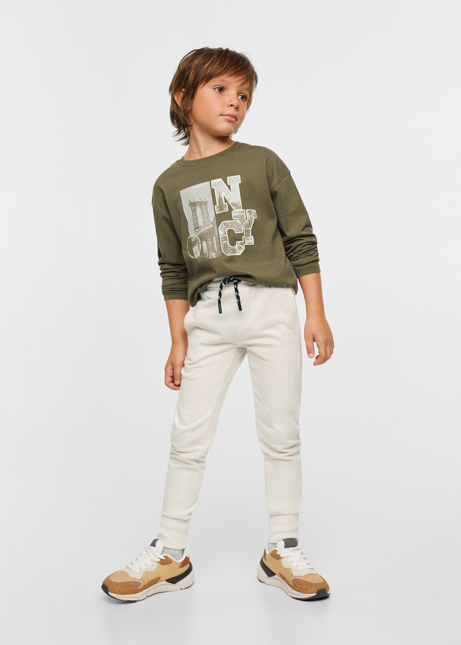 Jogger trousers - General plane