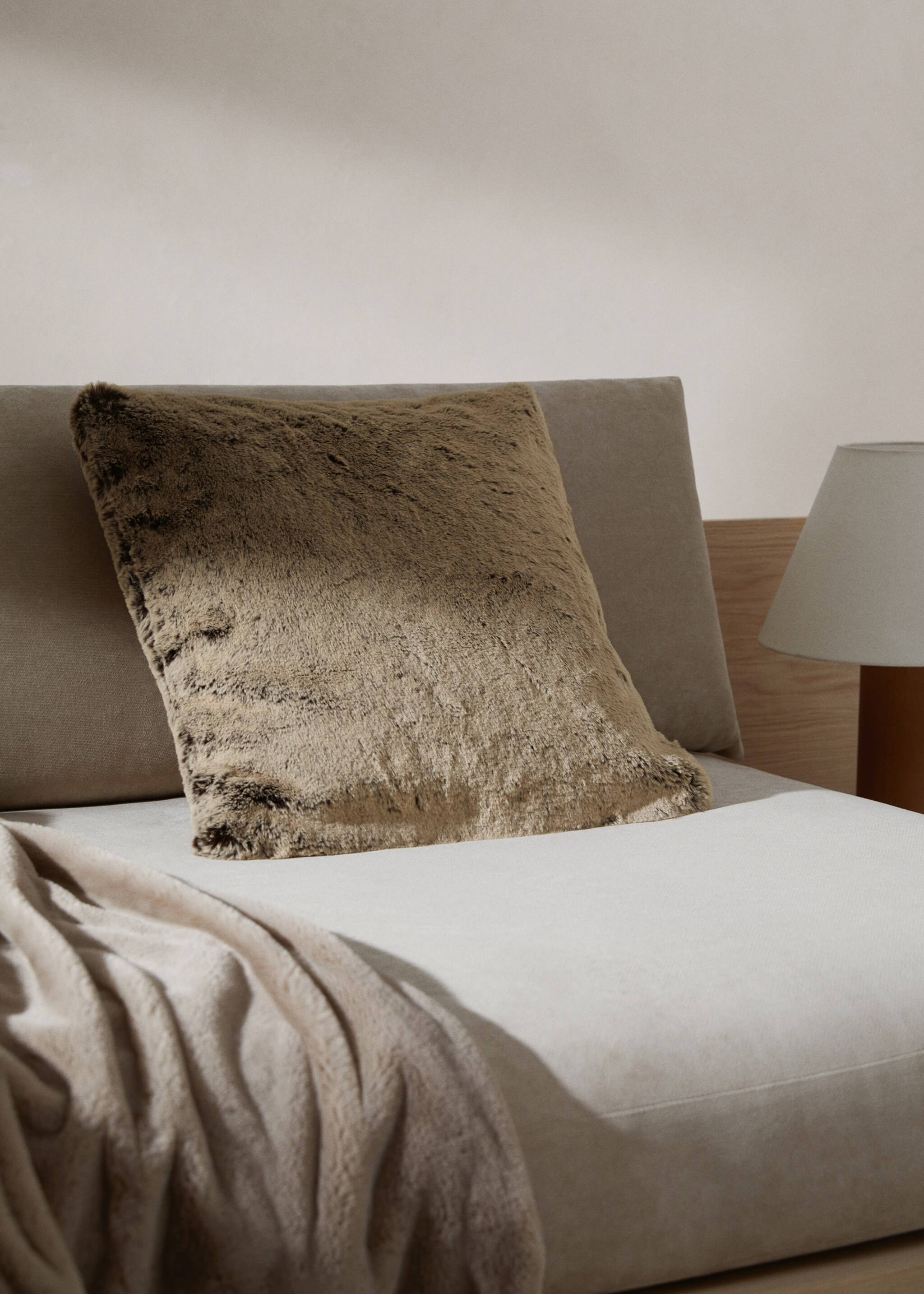 Fur cushion case 45x45cm - General plane