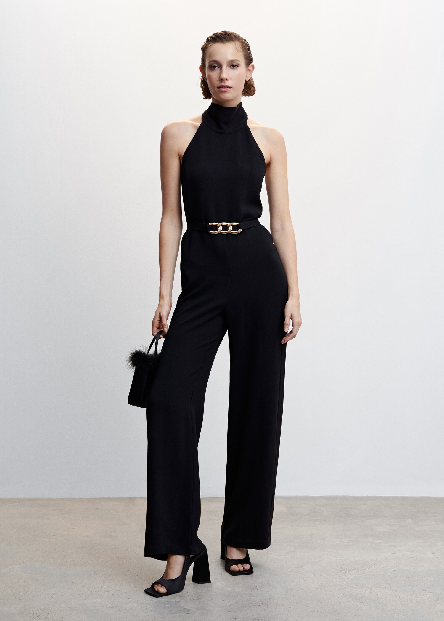 Mono cuello halter - Plano general