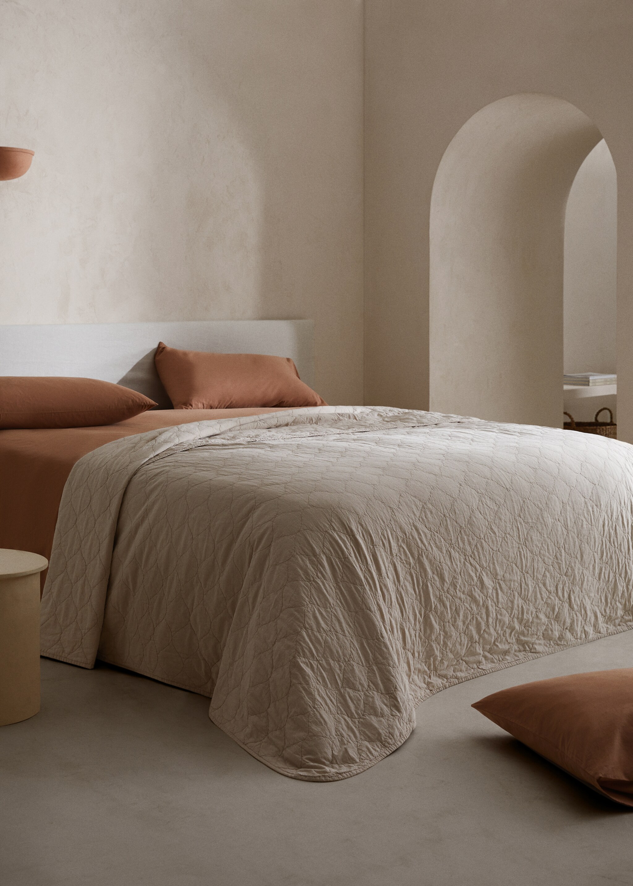 Colcha de algodão acolchoada (cama 180/200 cm) - Plano geral