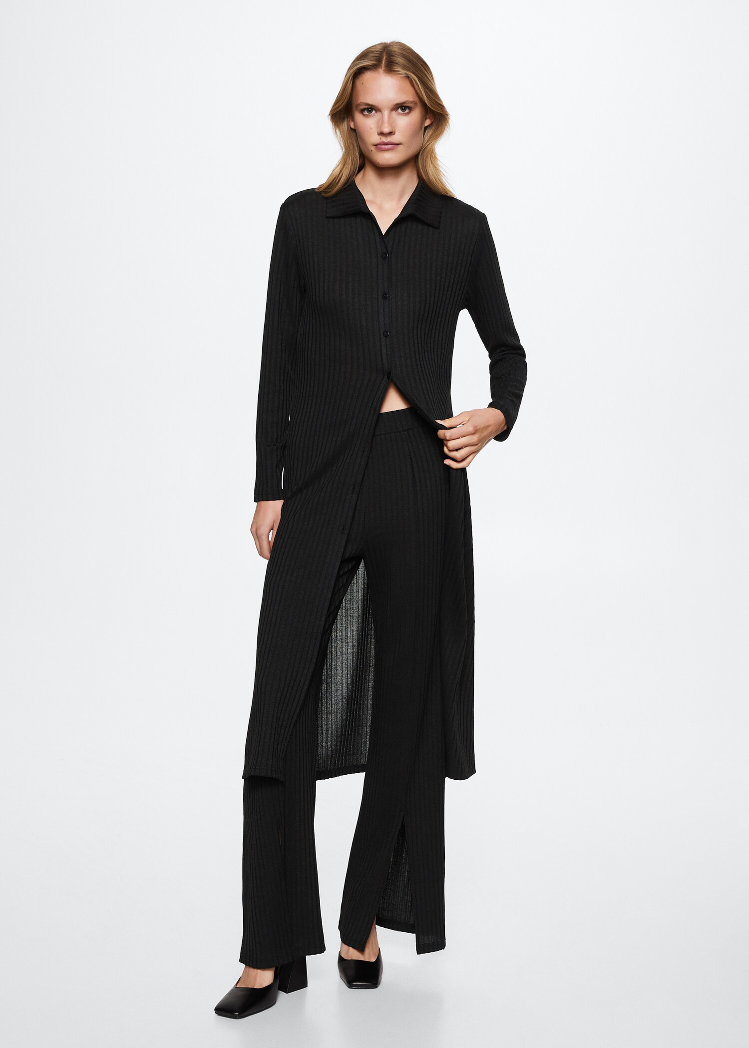 Ribbed long cardigan - General plane