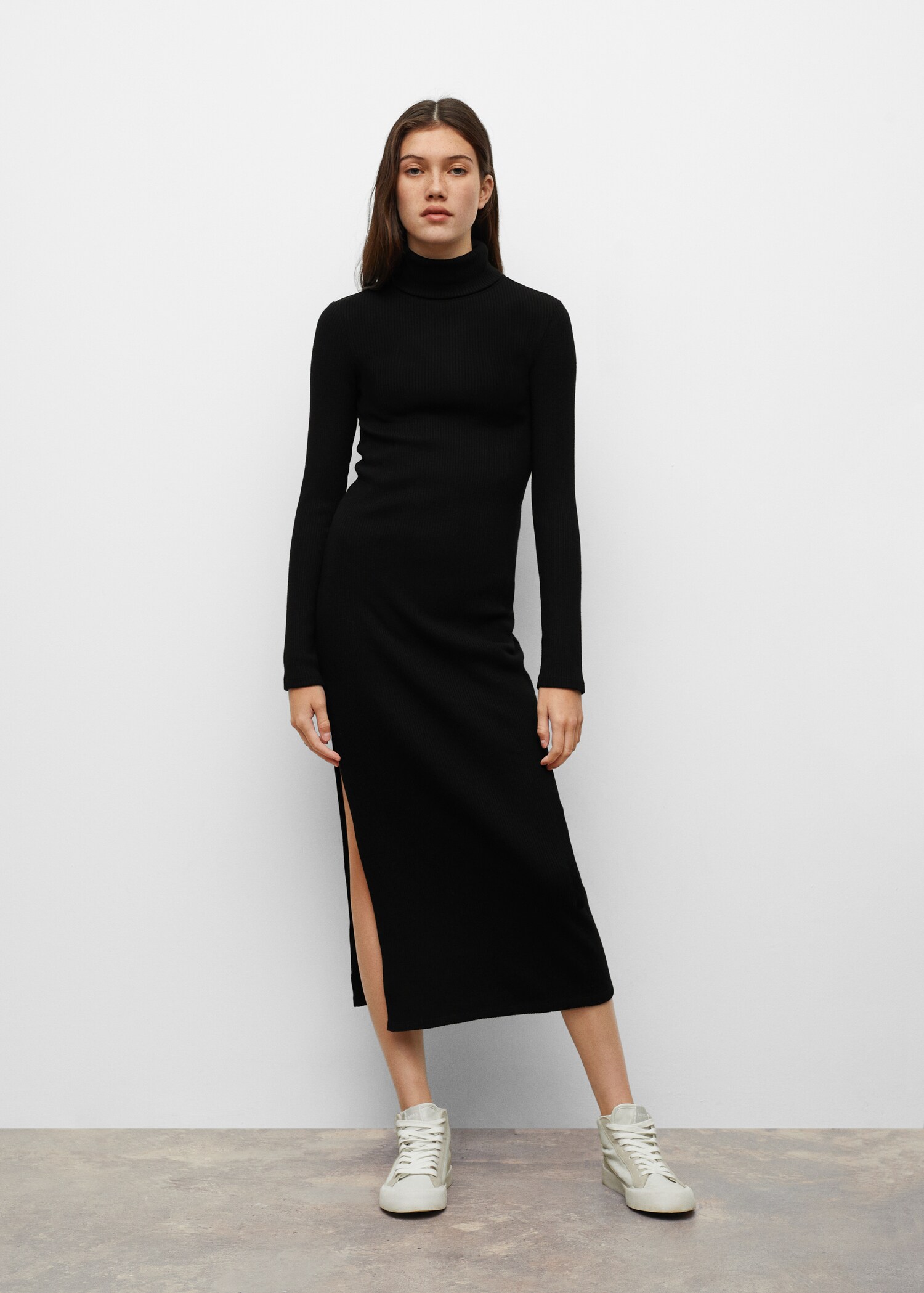 Turtle neck knit dress - General plane