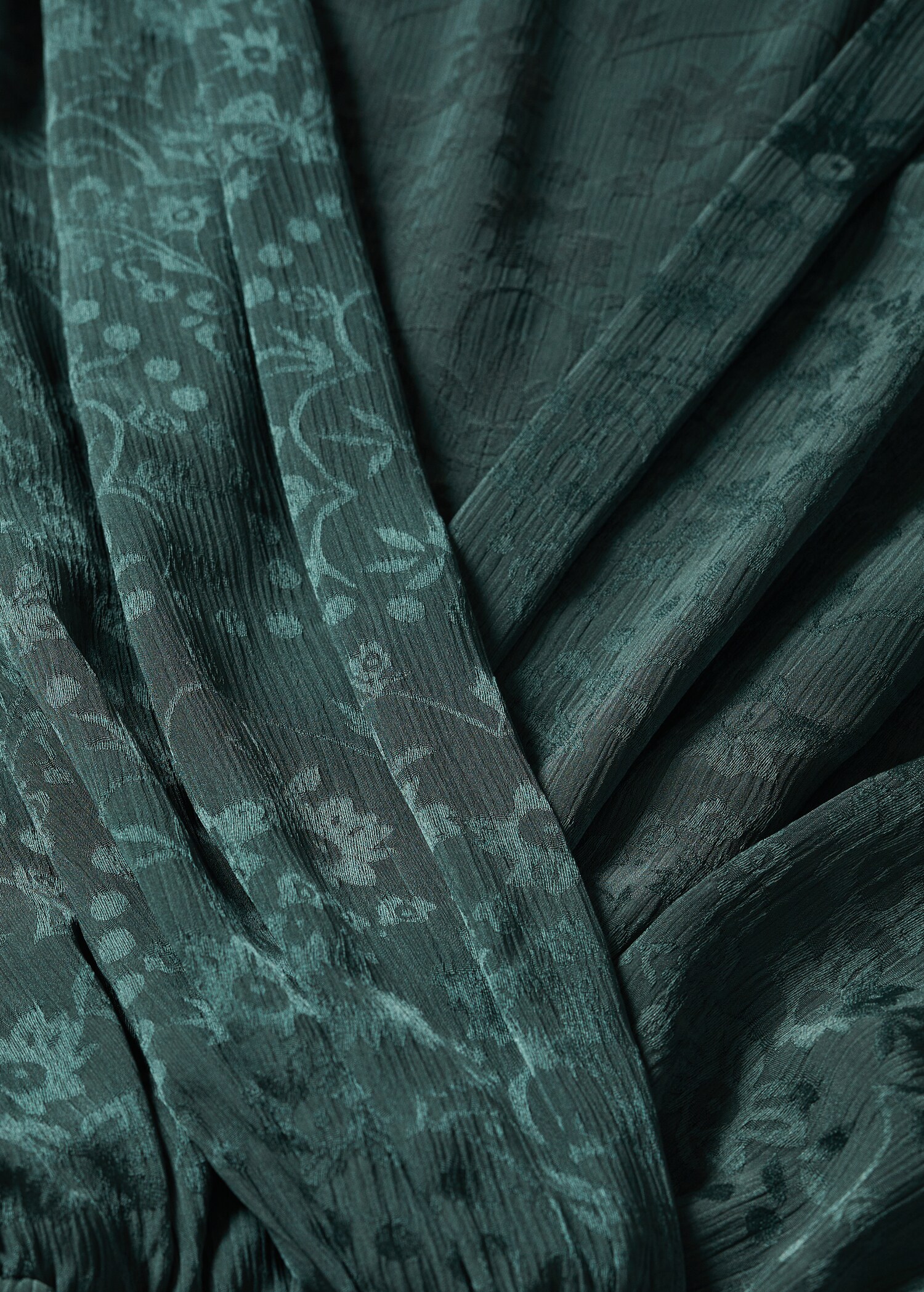 Jacquard flowy blouse - Details of the article 8