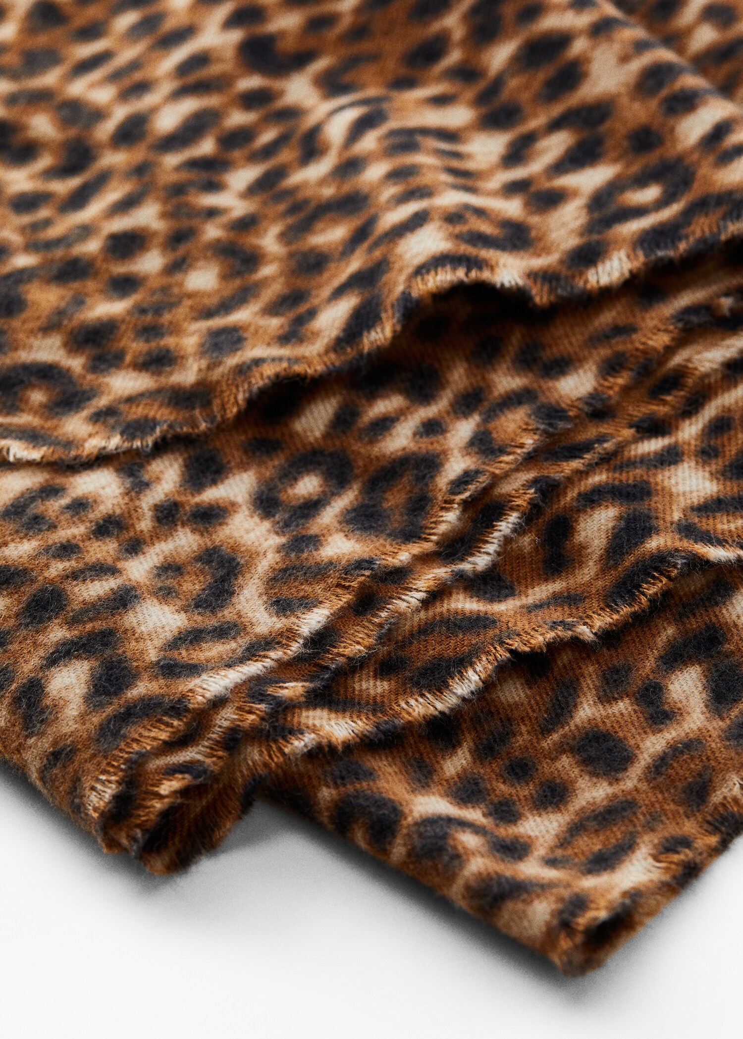 Schal mit Leopardenmuster - Mittlere Ansicht