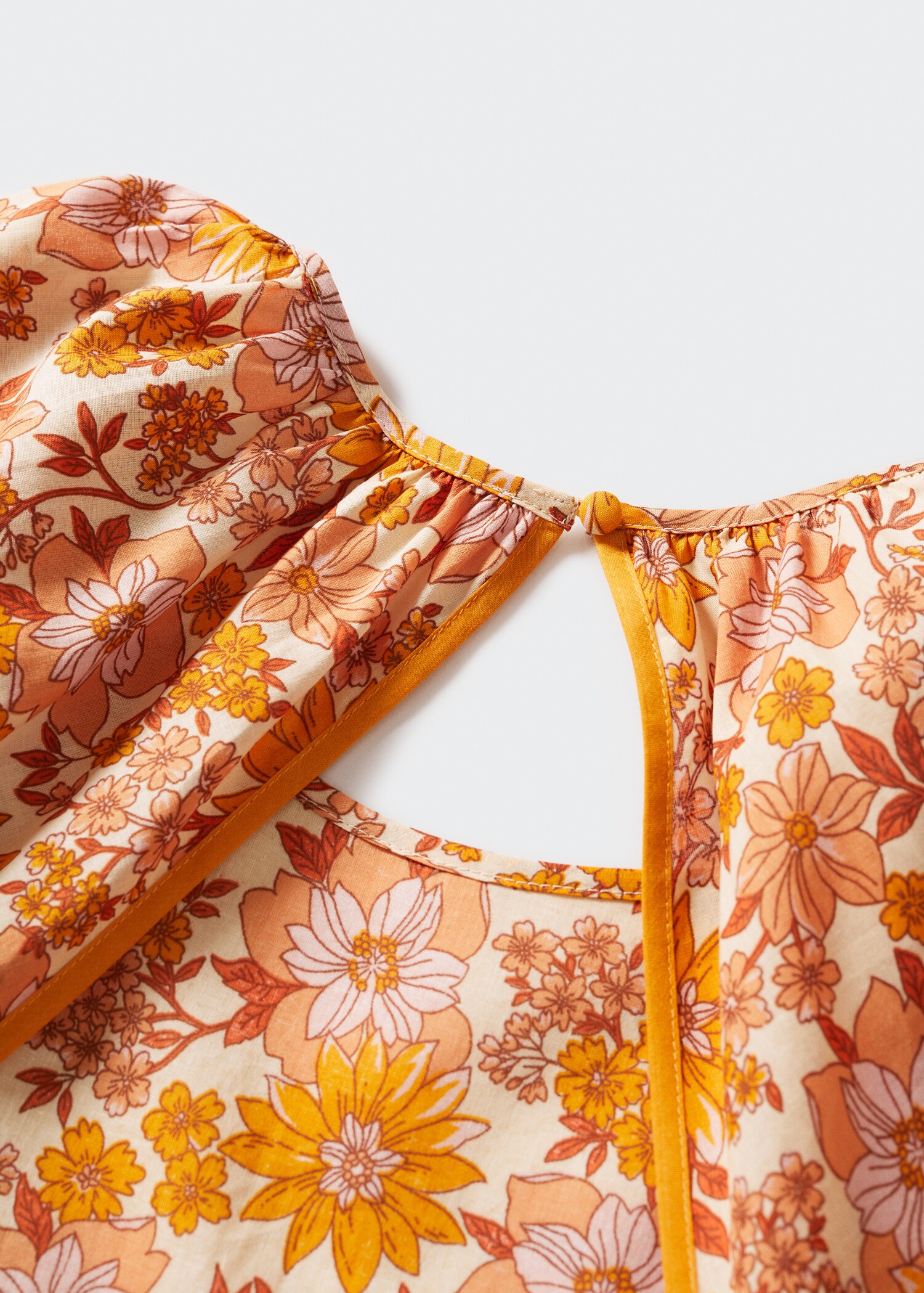 Robe à fleurs - Détail de l'article 8
