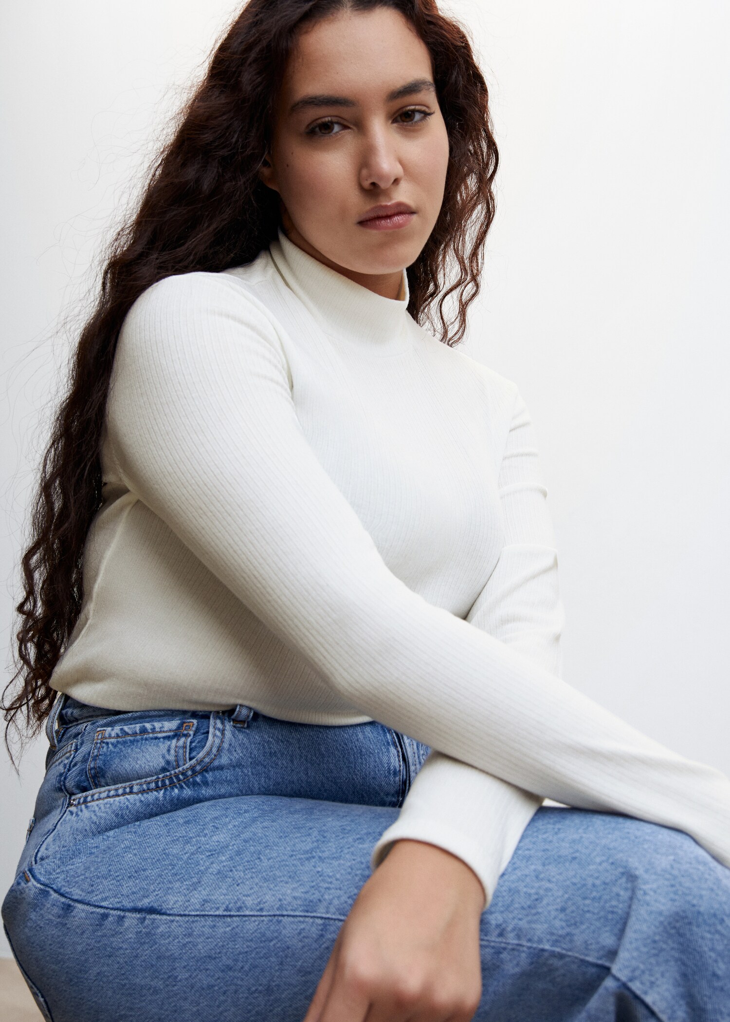 Ribbed long-sleeved t-shirt - Details of the article 5