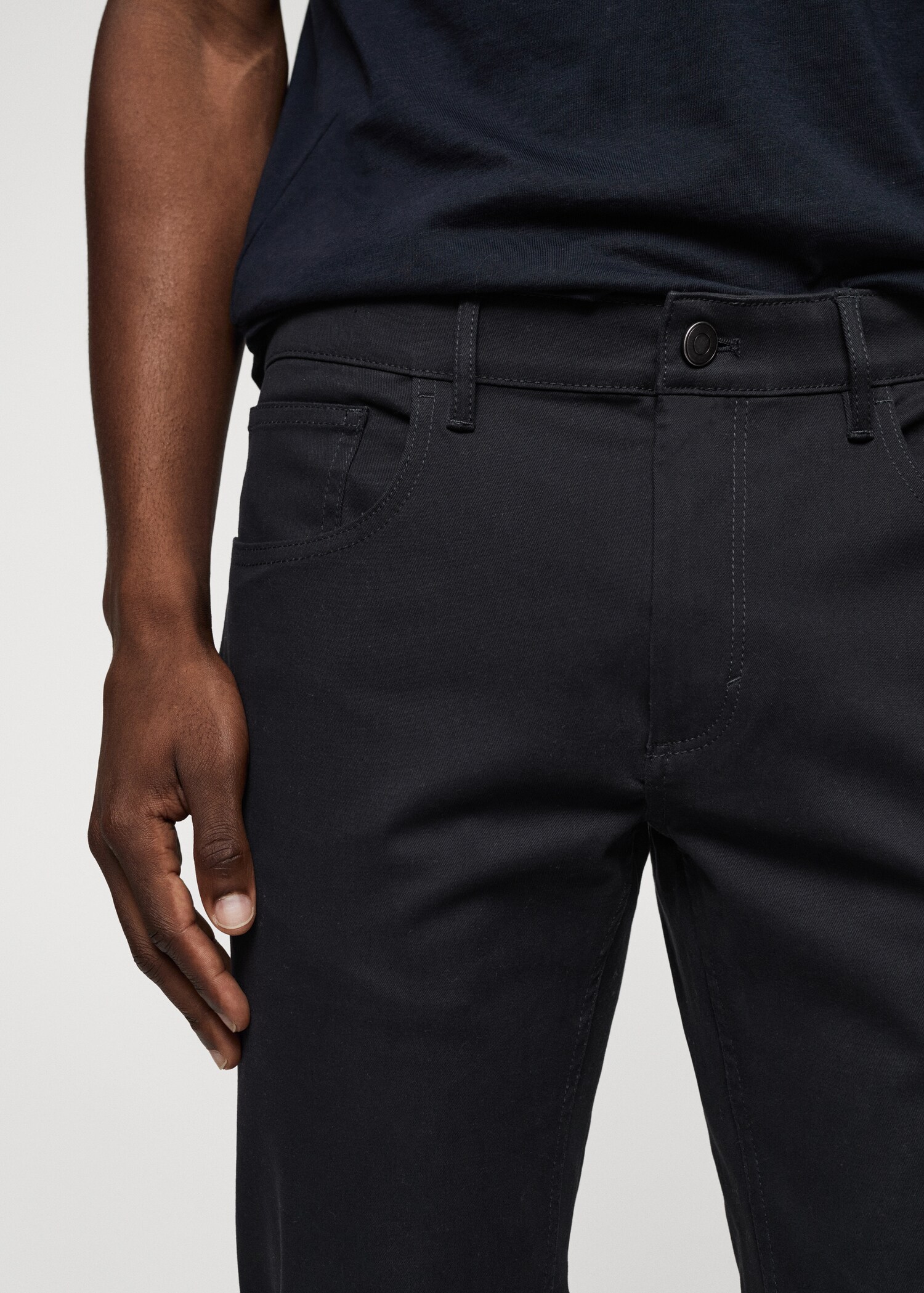 Slim fit denim-effect serge trousers - Details of the article 1