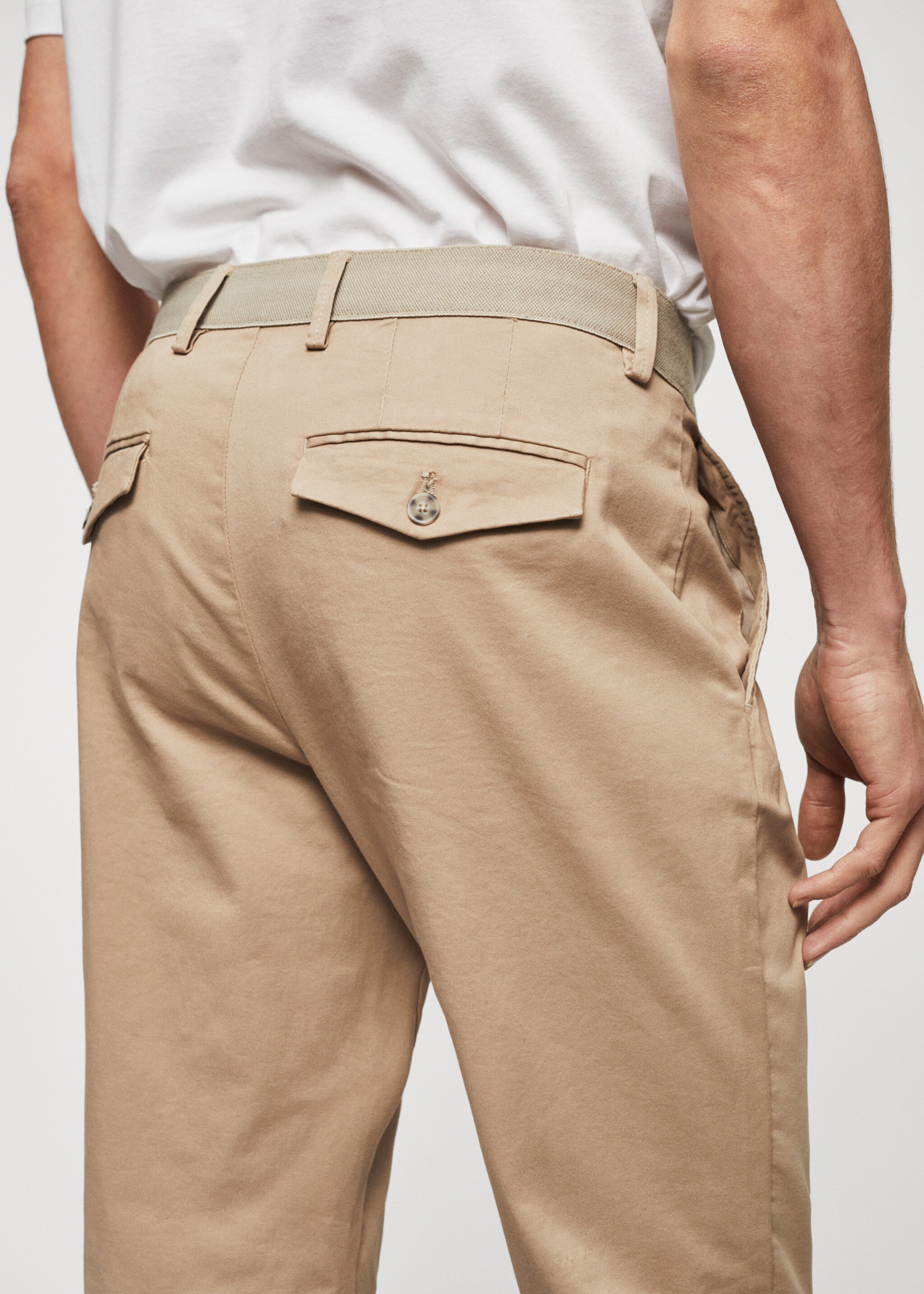 Cotton tapered crop trousers - Details of the article 6, Beige. Ref: 47000556-00.