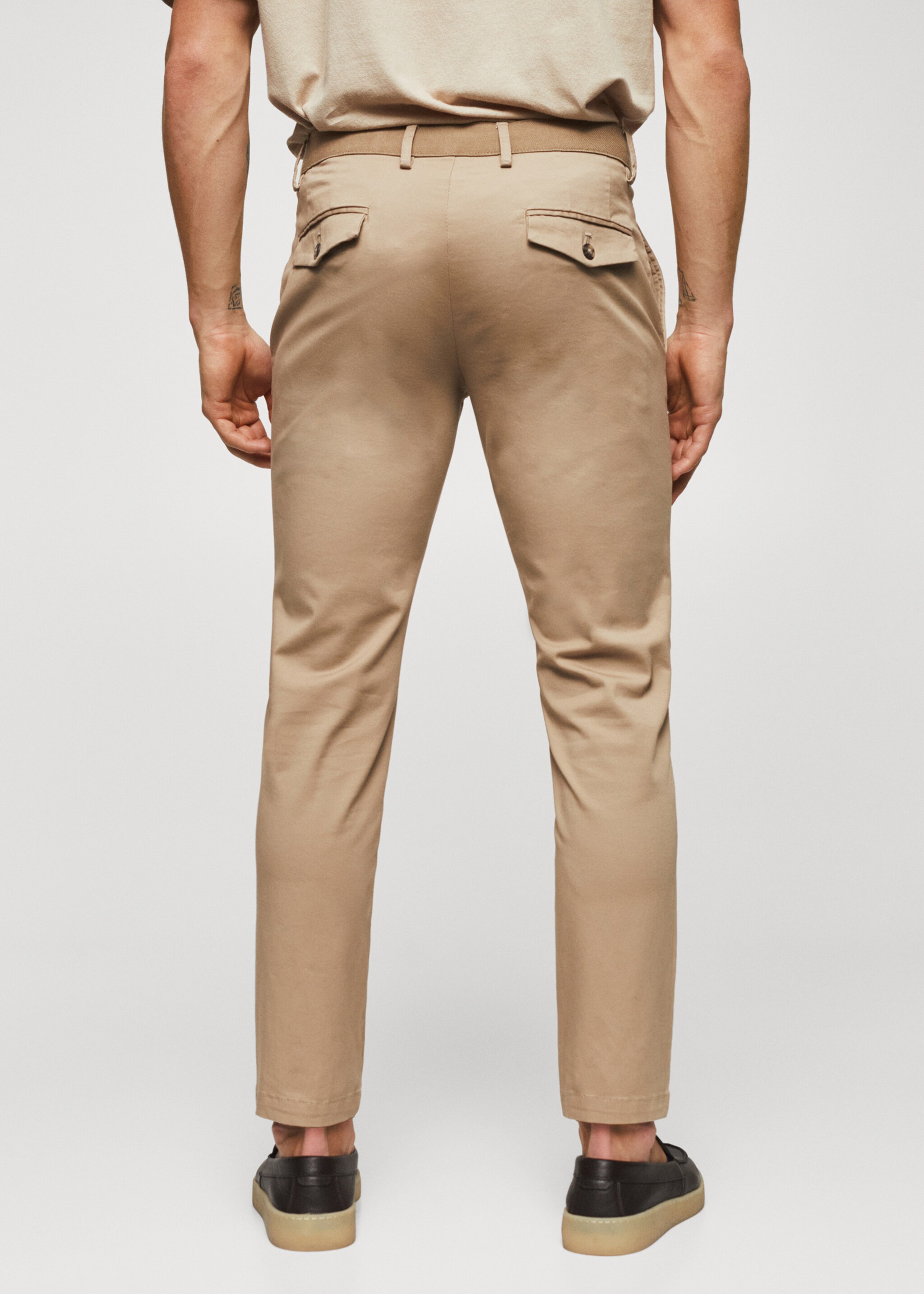 Cotton tapered crop trousers - Reverse of the article, Beige. Ref: 47000556-00.