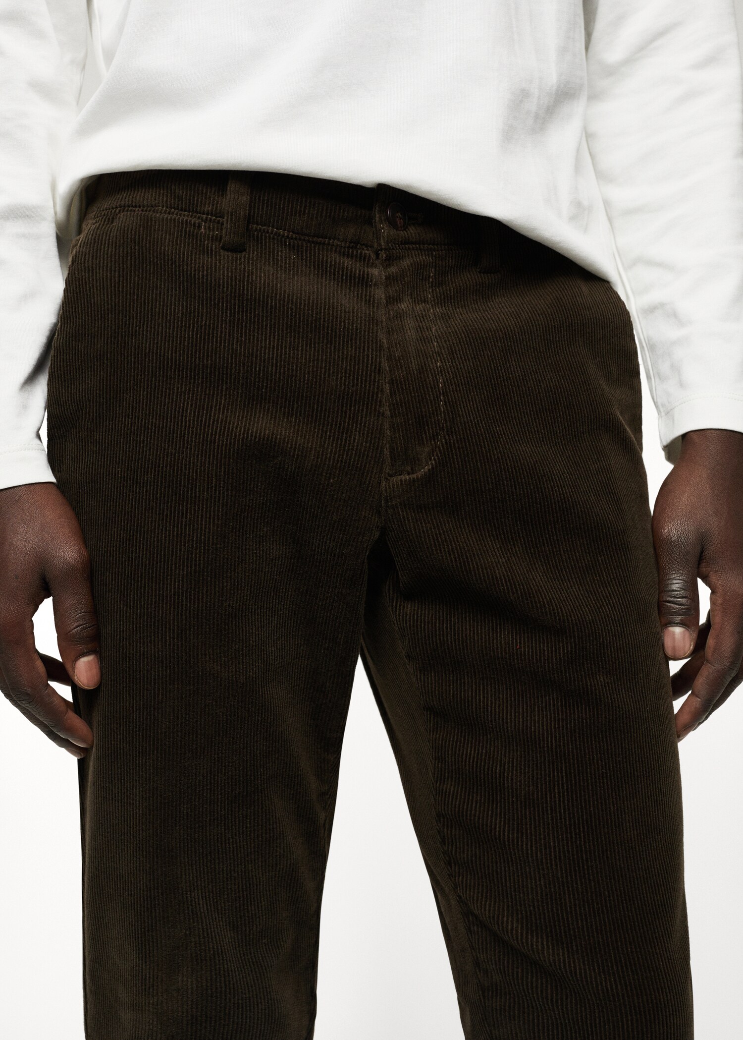 Tapered cropped corduroy pants - Details of the article 1
