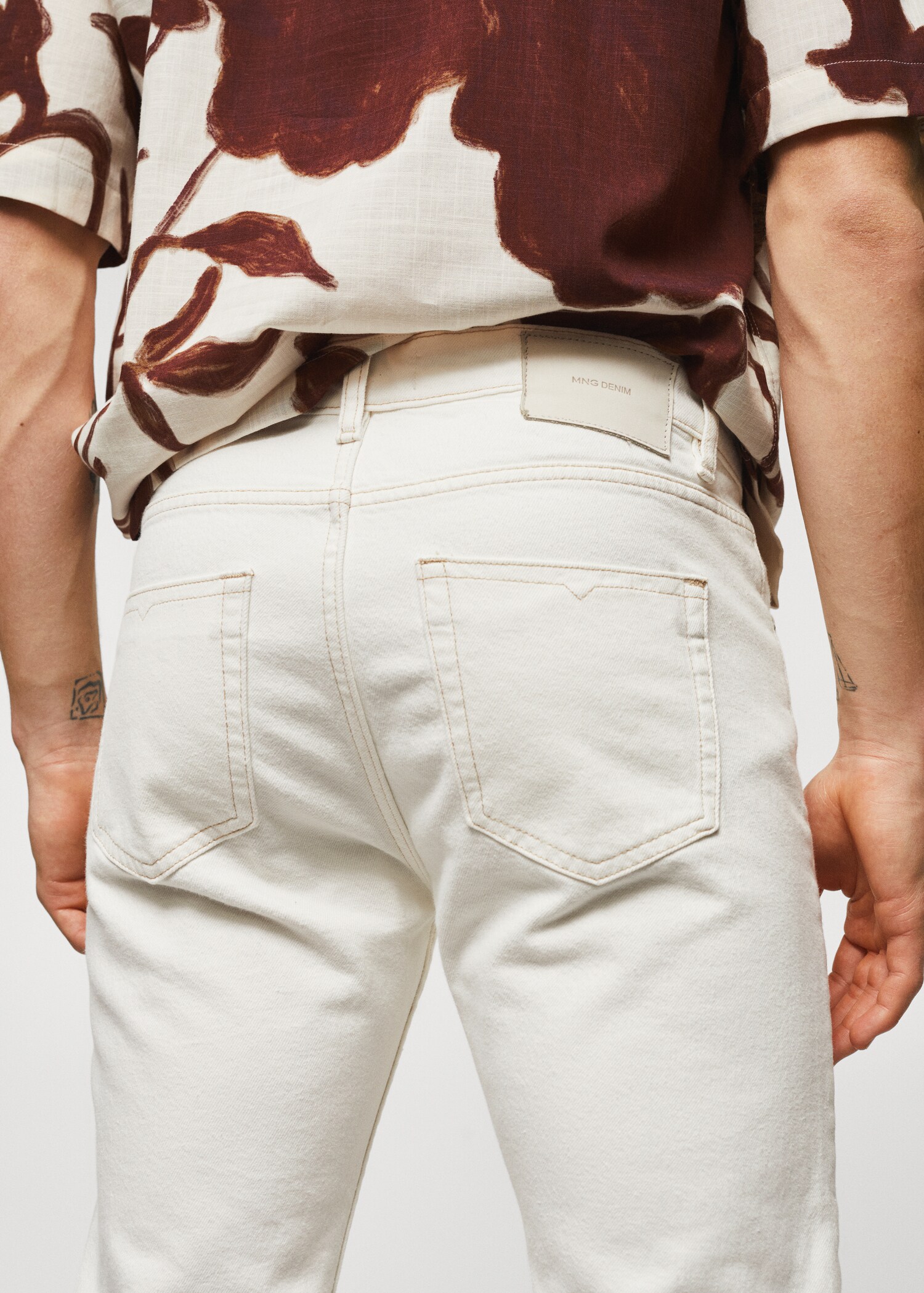 Ben tapered cropped jeans - Details of the article 4