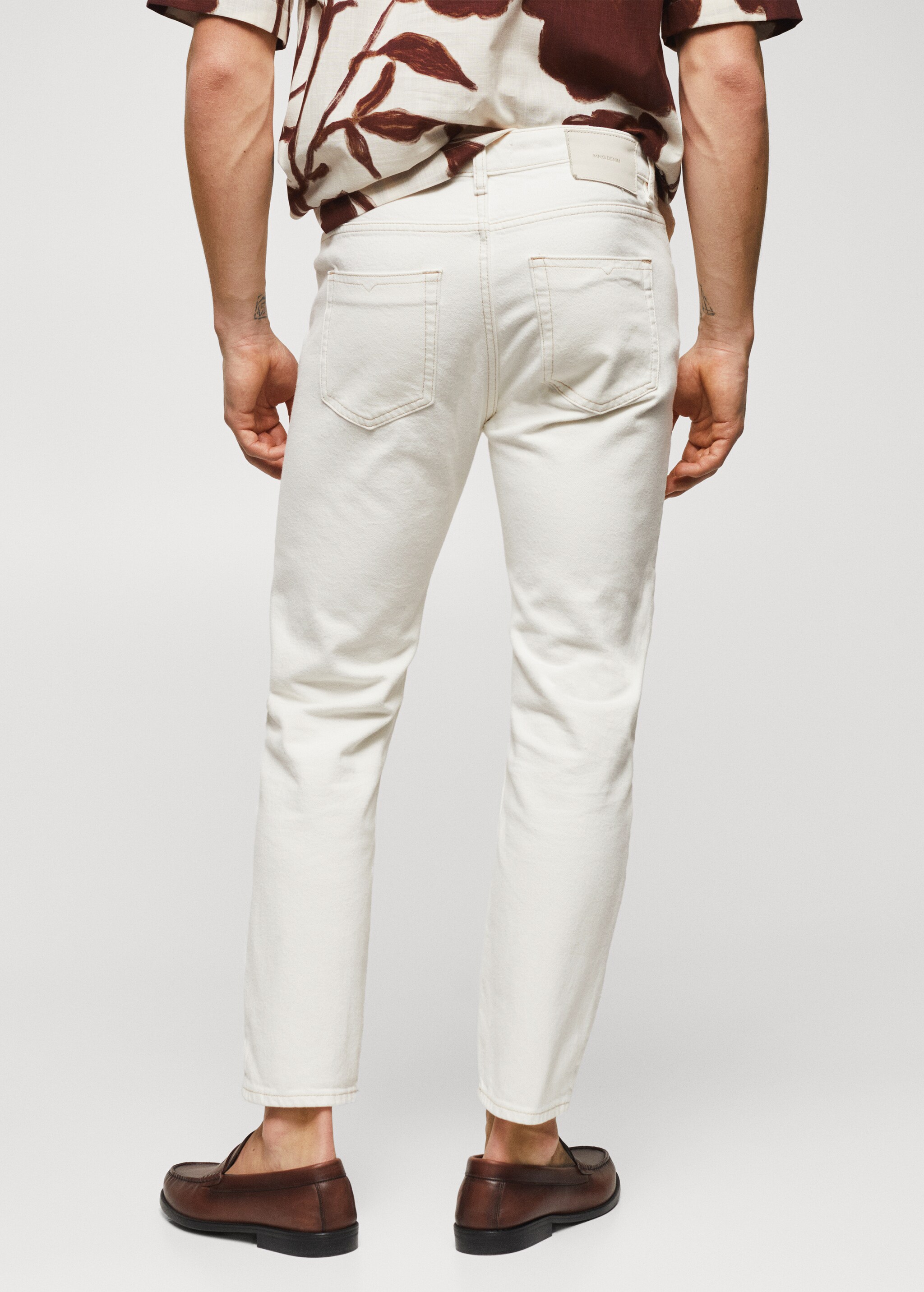Tapered Jeans Ben in Cropped-Länge - Rückseite des Artikels