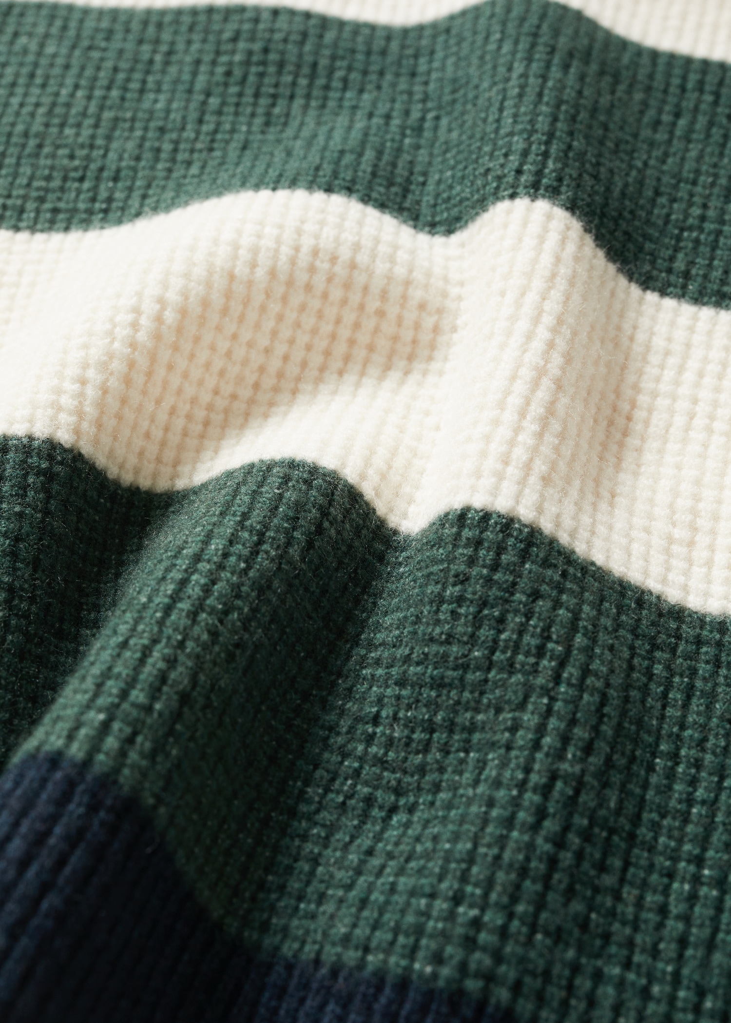 Contrasting stripes sweater - Details of the article 8