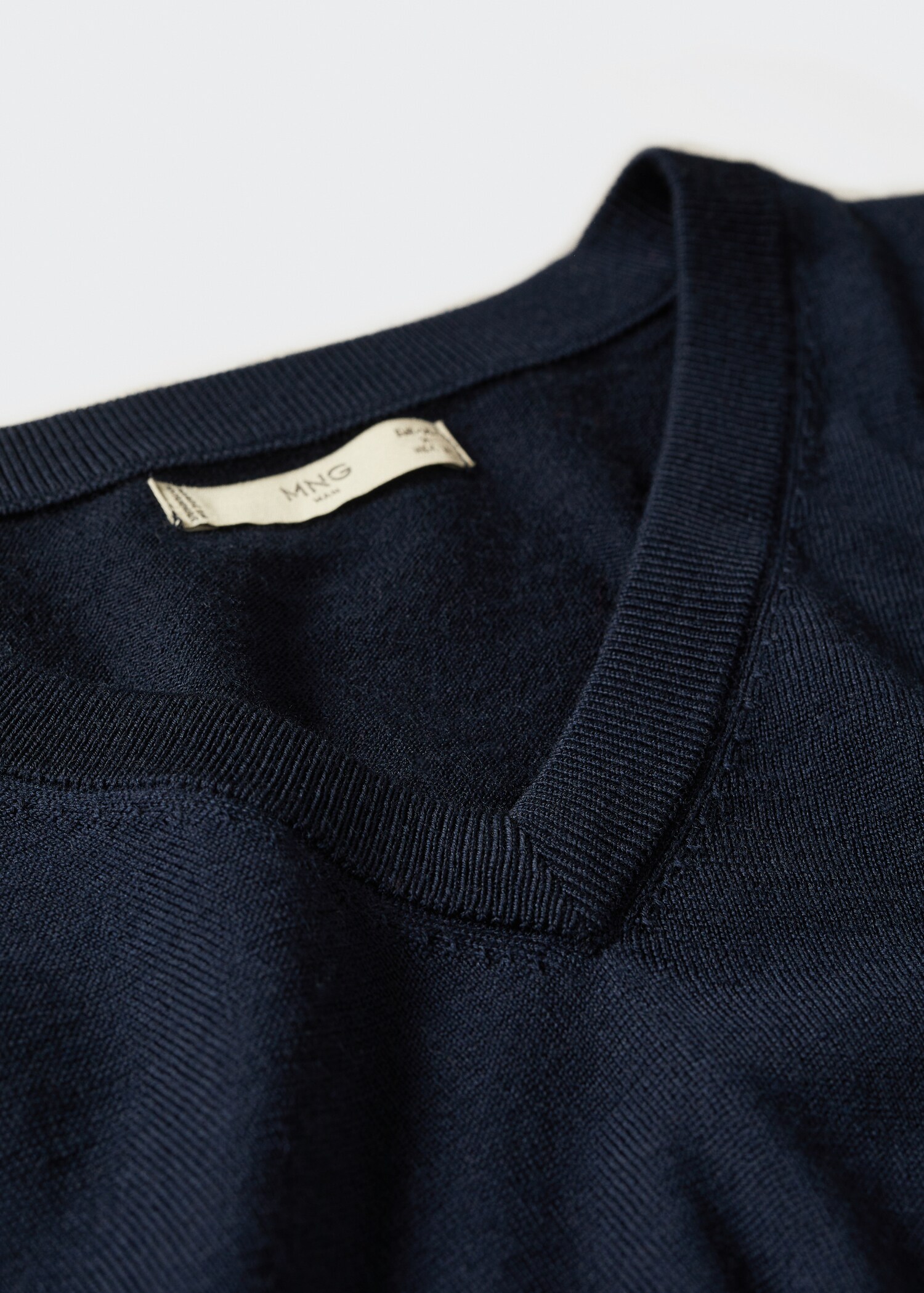 Merino wool washable sweater - Details of the article 8