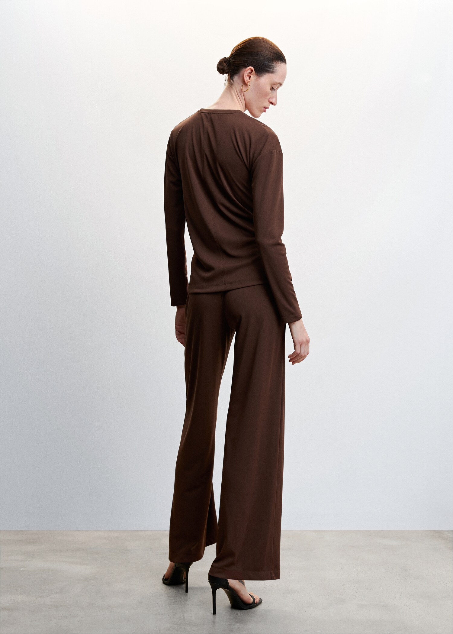 Seam-detail straight-fit trousers - Reverse of the article