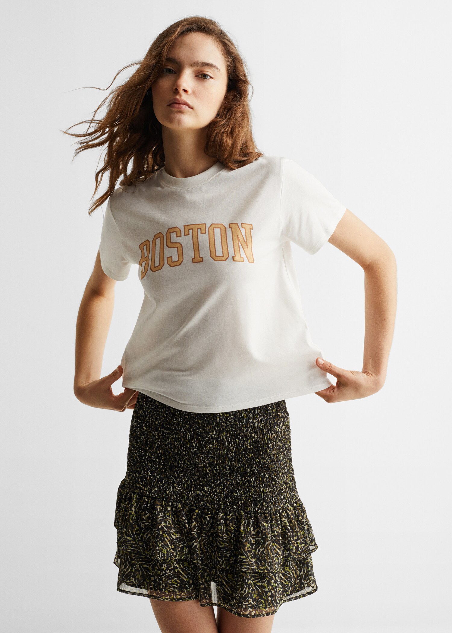 Oversized-T-Shirt mit Schriftzug - Mittlere Ansicht
