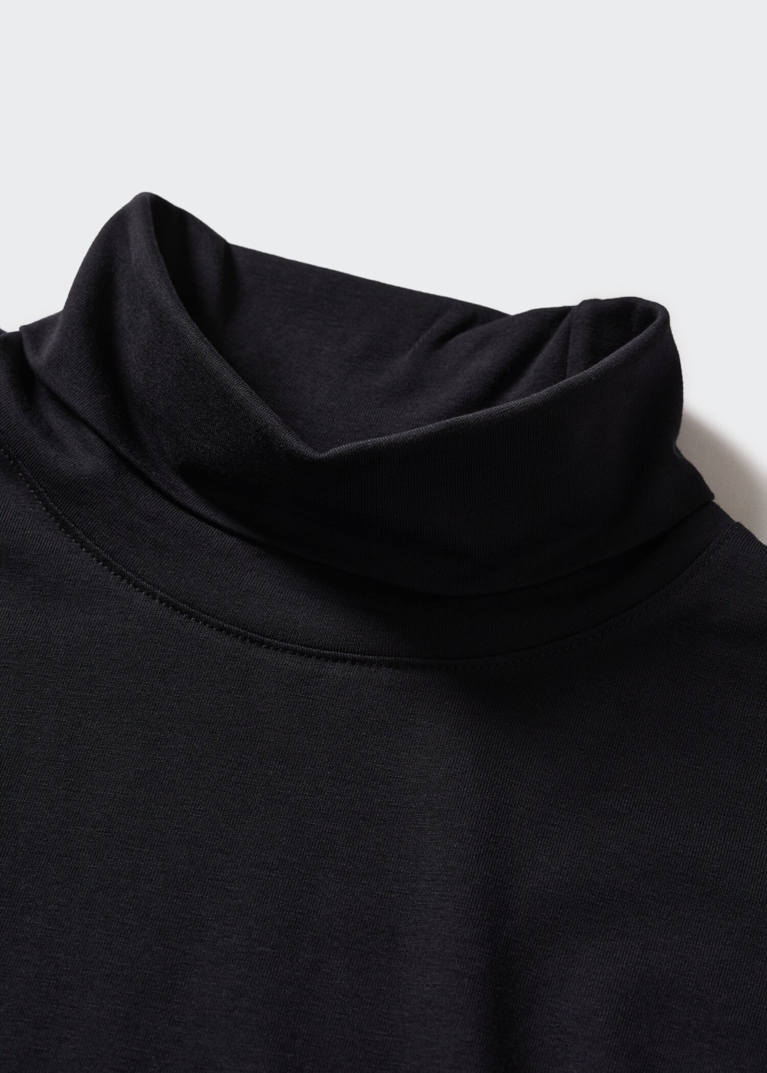 Camiseta manga larga cuello alto - Detalle del artículo 8