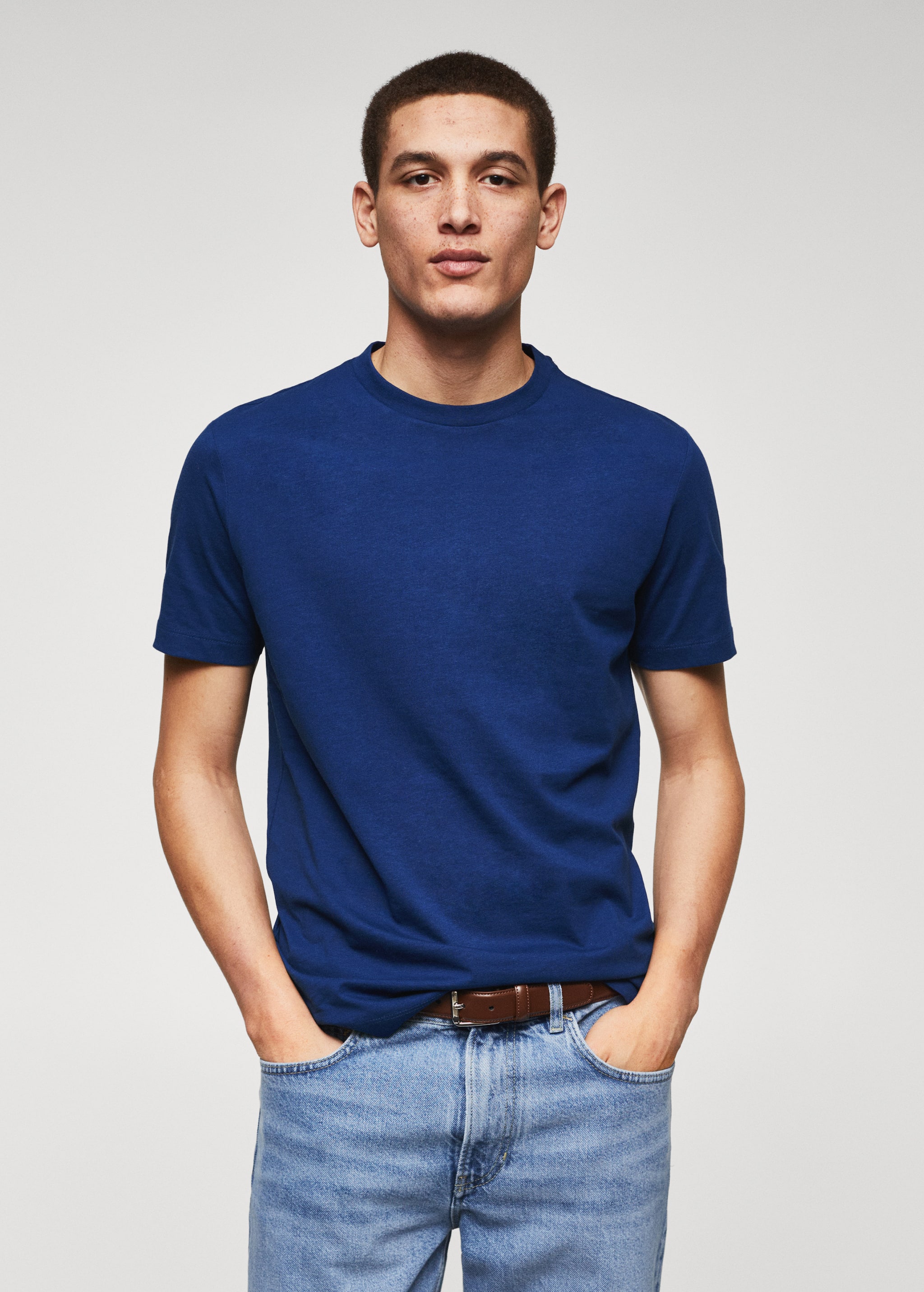 Camiseta básica algodón lightweight - Plano medio