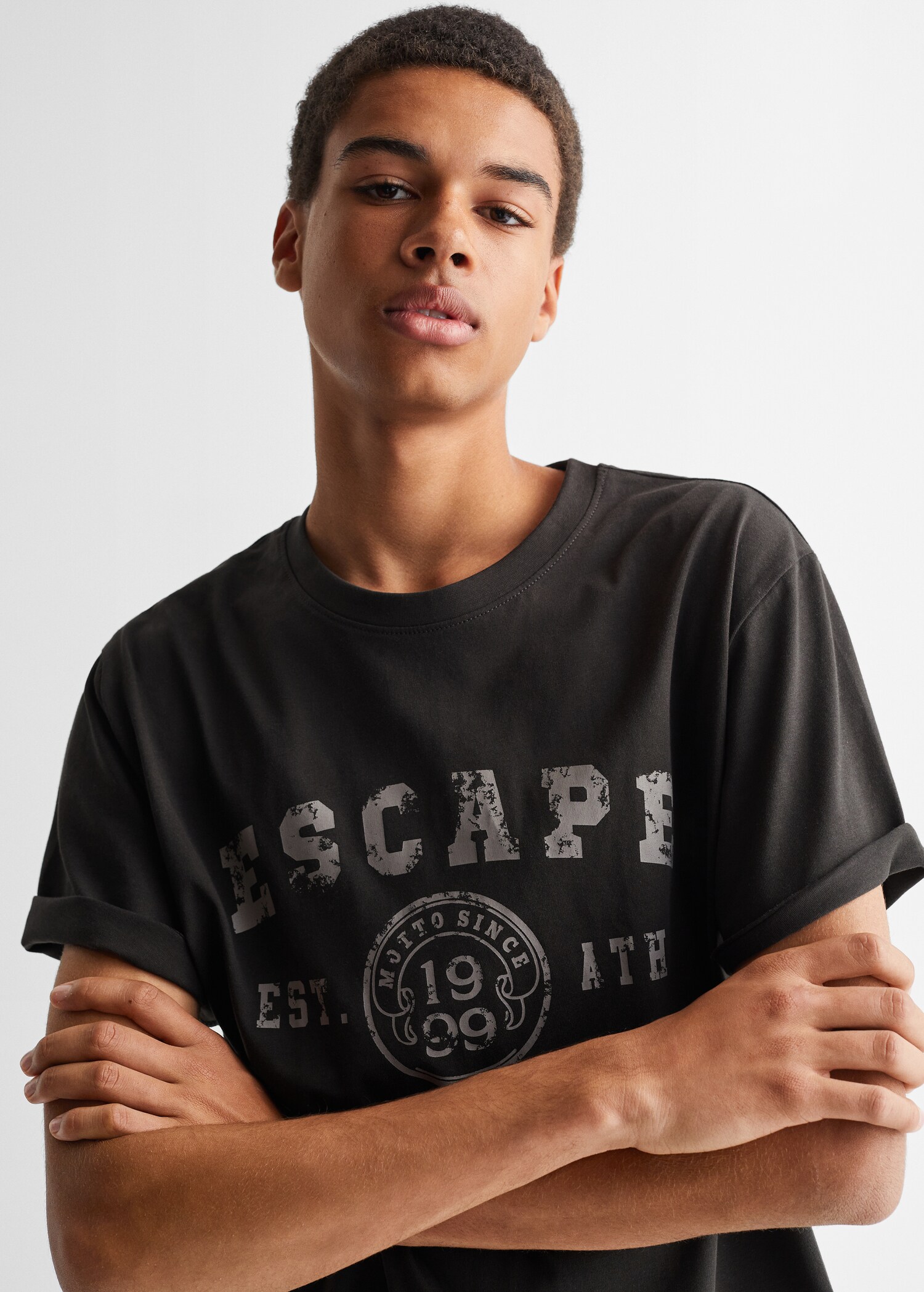 Short-sleeved cotton t-shirt - Details of the article 1