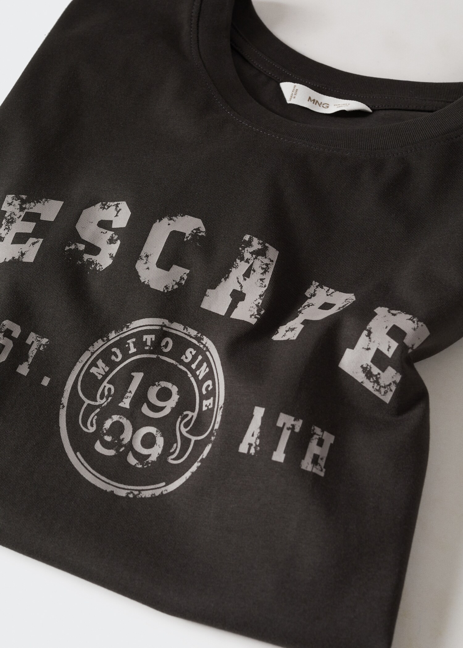 Short-sleeved cotton t-shirt - Details of the article 8