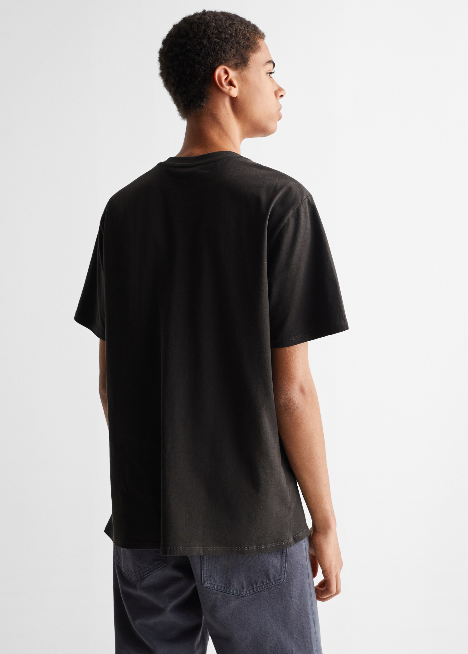 Short-sleeved cotton t-shirt - Reverse of the article