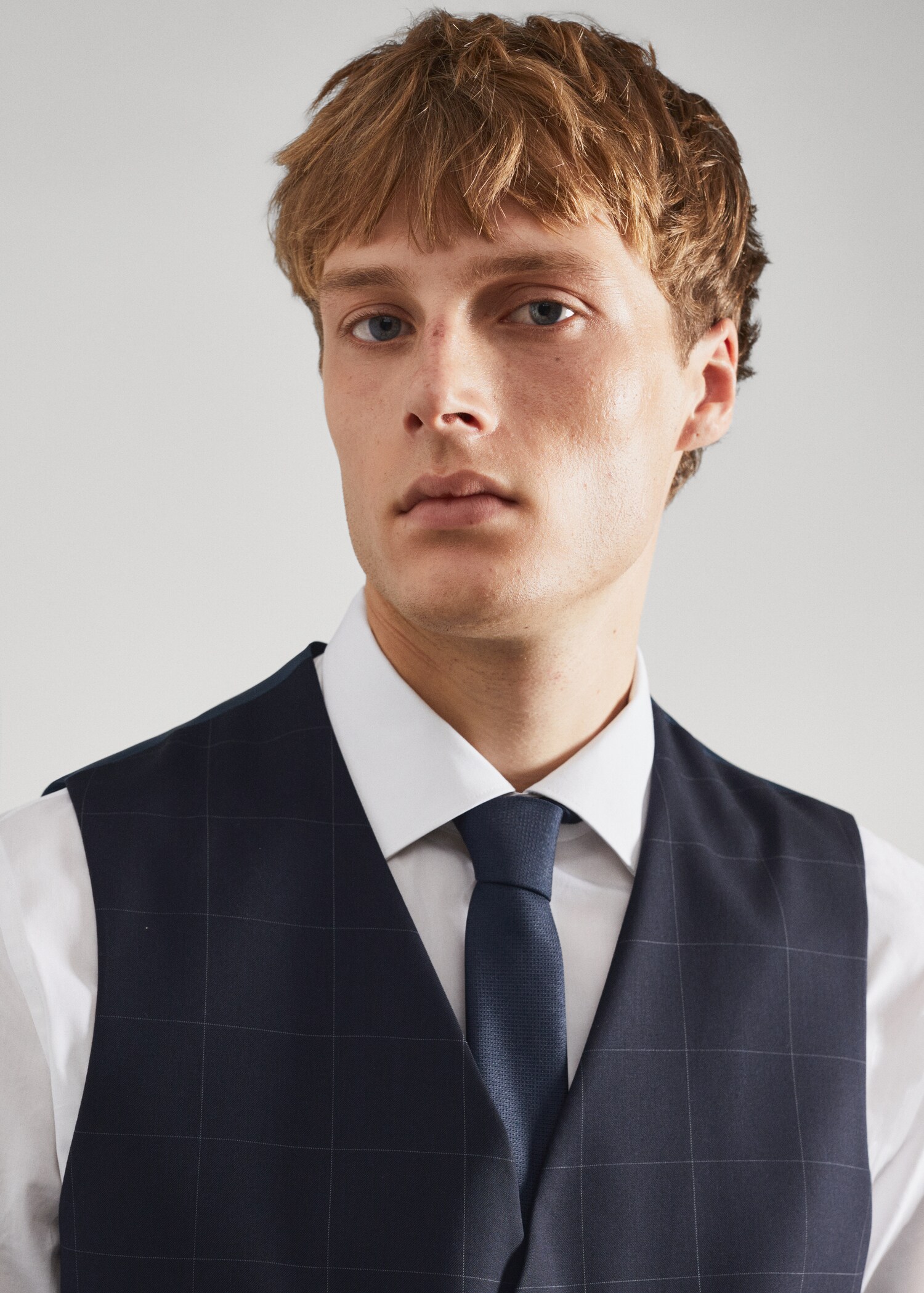 Slim-fit check suit vest - Details of the article 1