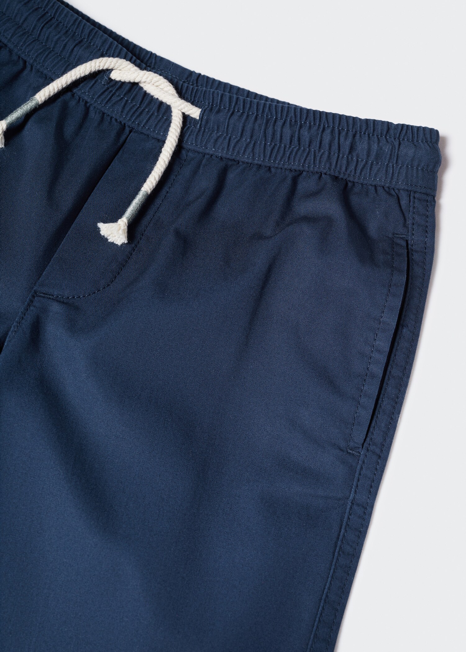 Straight-fit trousers with elastic waist - Details of the article 8