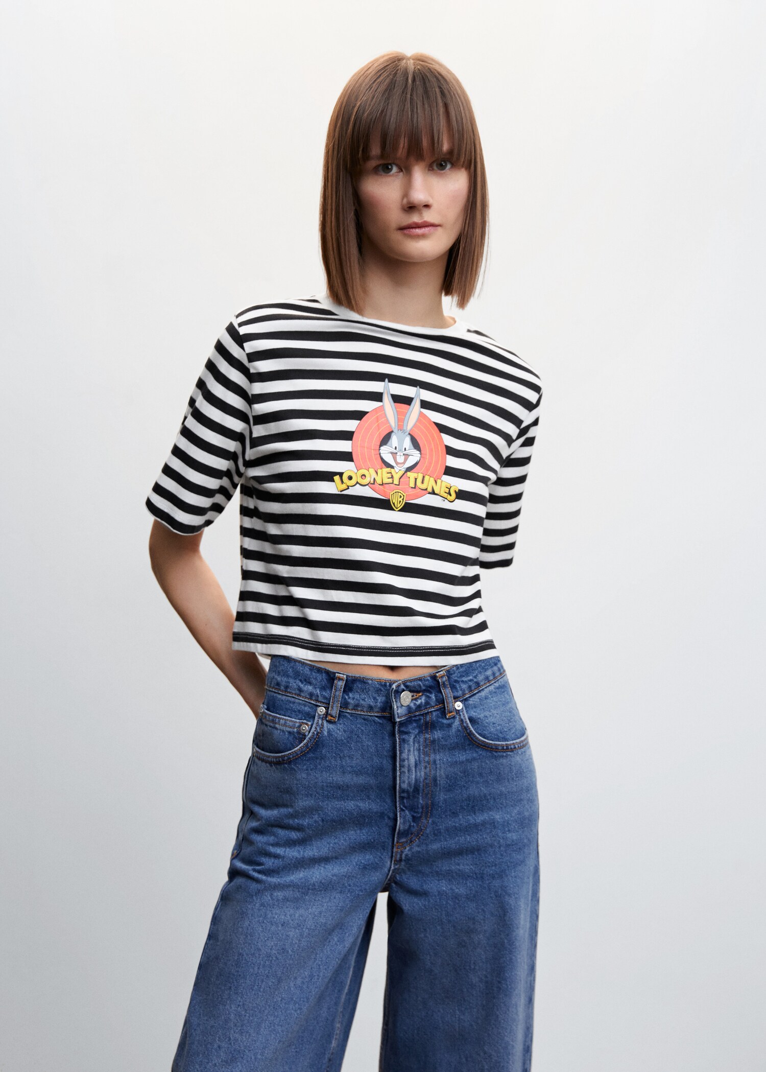 Bugs Bunny striped t-shirt - Medium plane