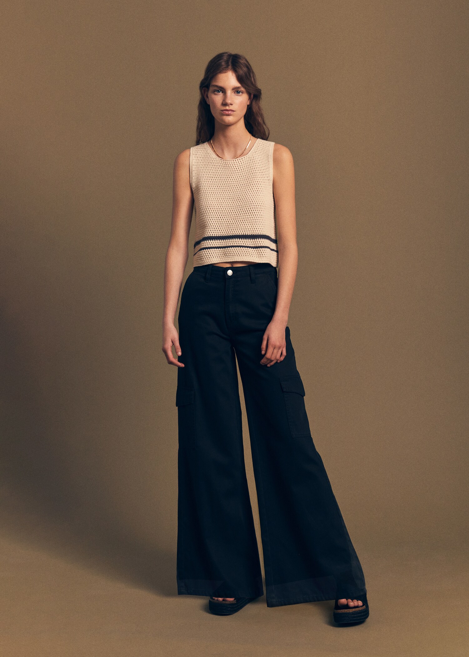 Cargo trousers with pocket - Details of the article 5