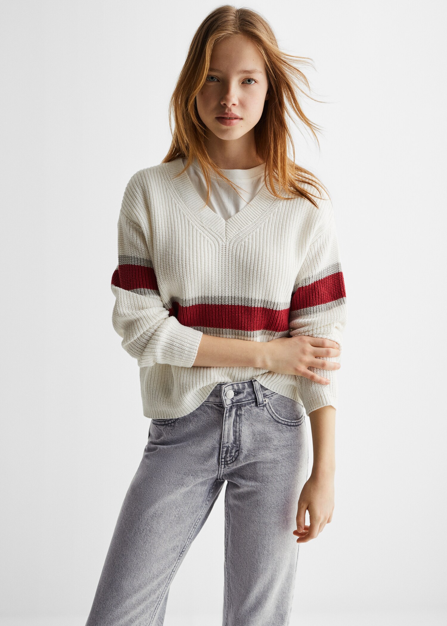 Jeans retos com cintura baixa - Plano médio