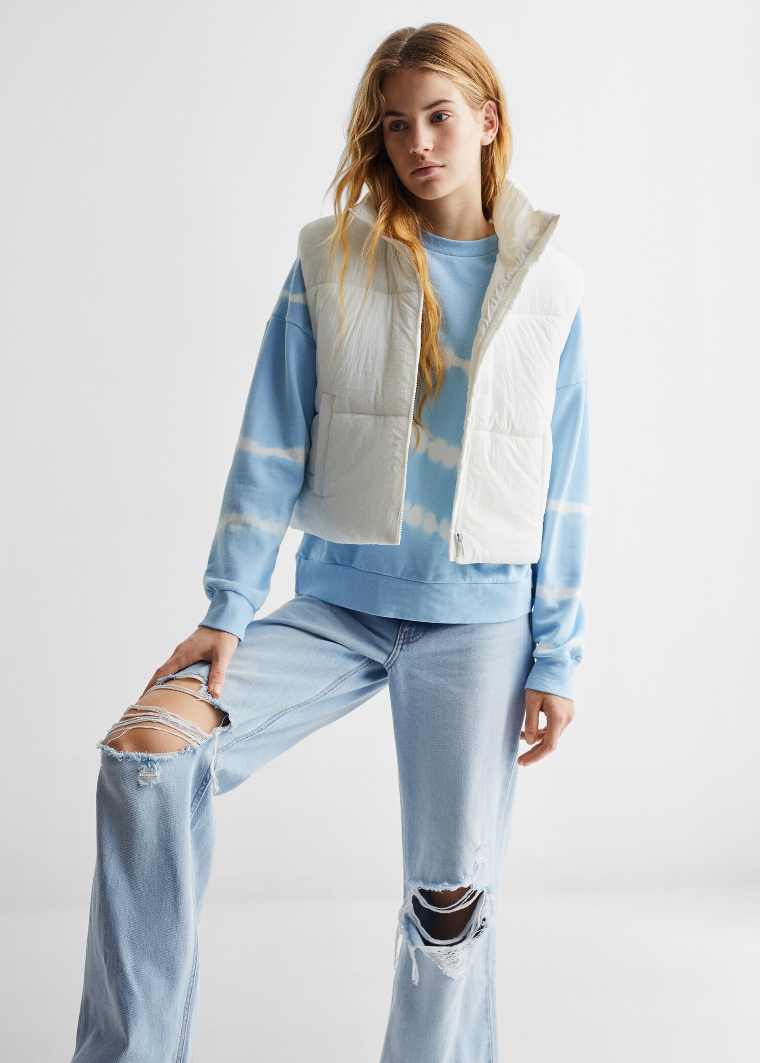 Decorative ripped wideleg jeans - Details of the article 2