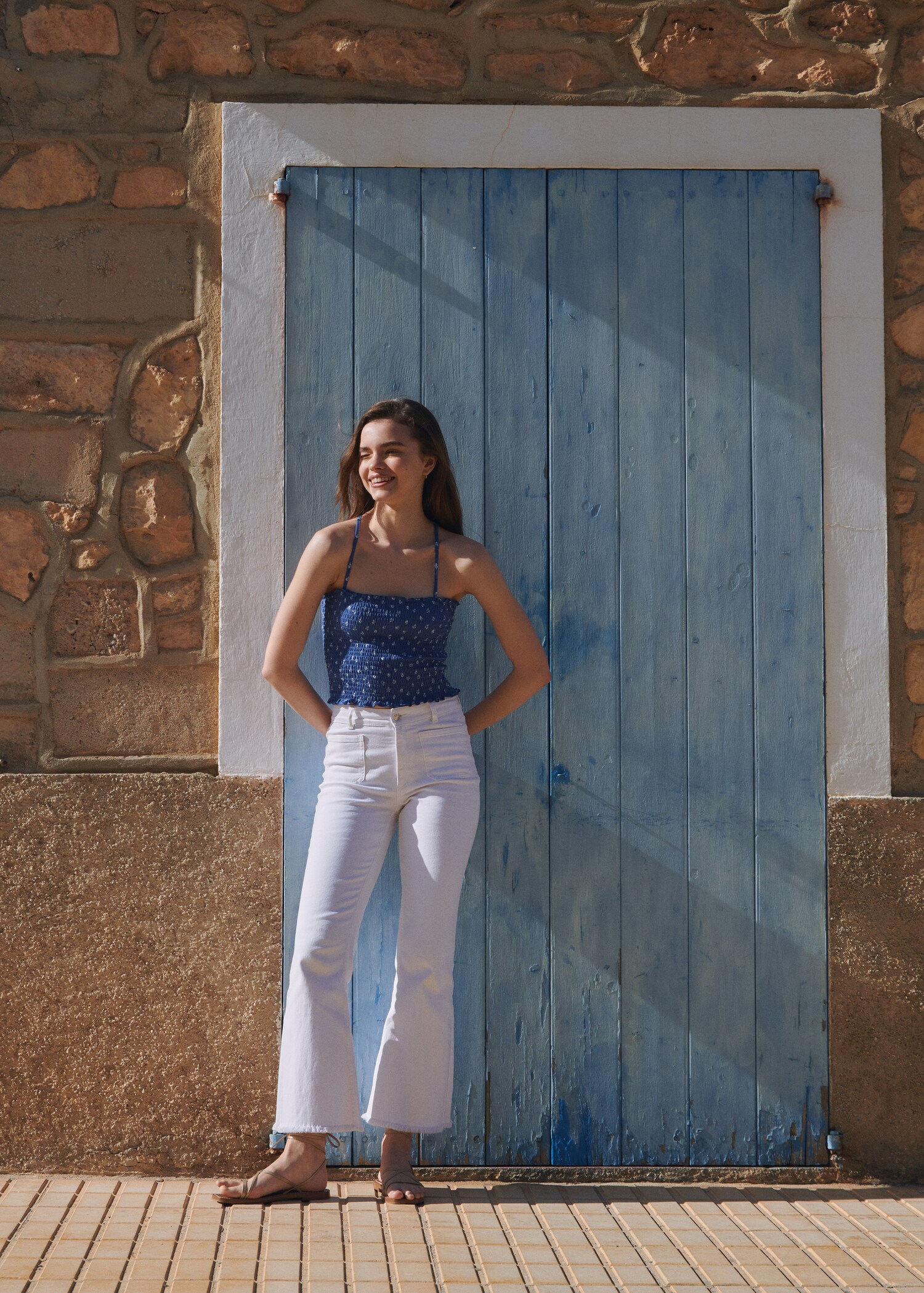 Flared jeans with pocket - Details of the article 5