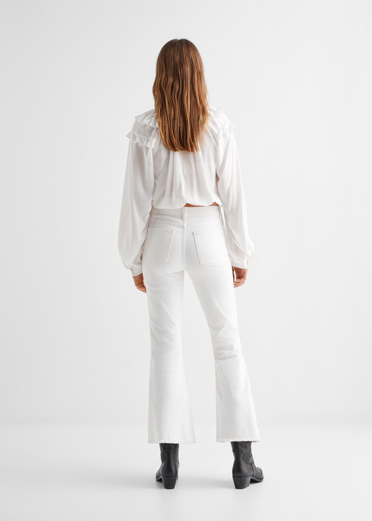 Flared jeans with pocket - Reverse of the article
