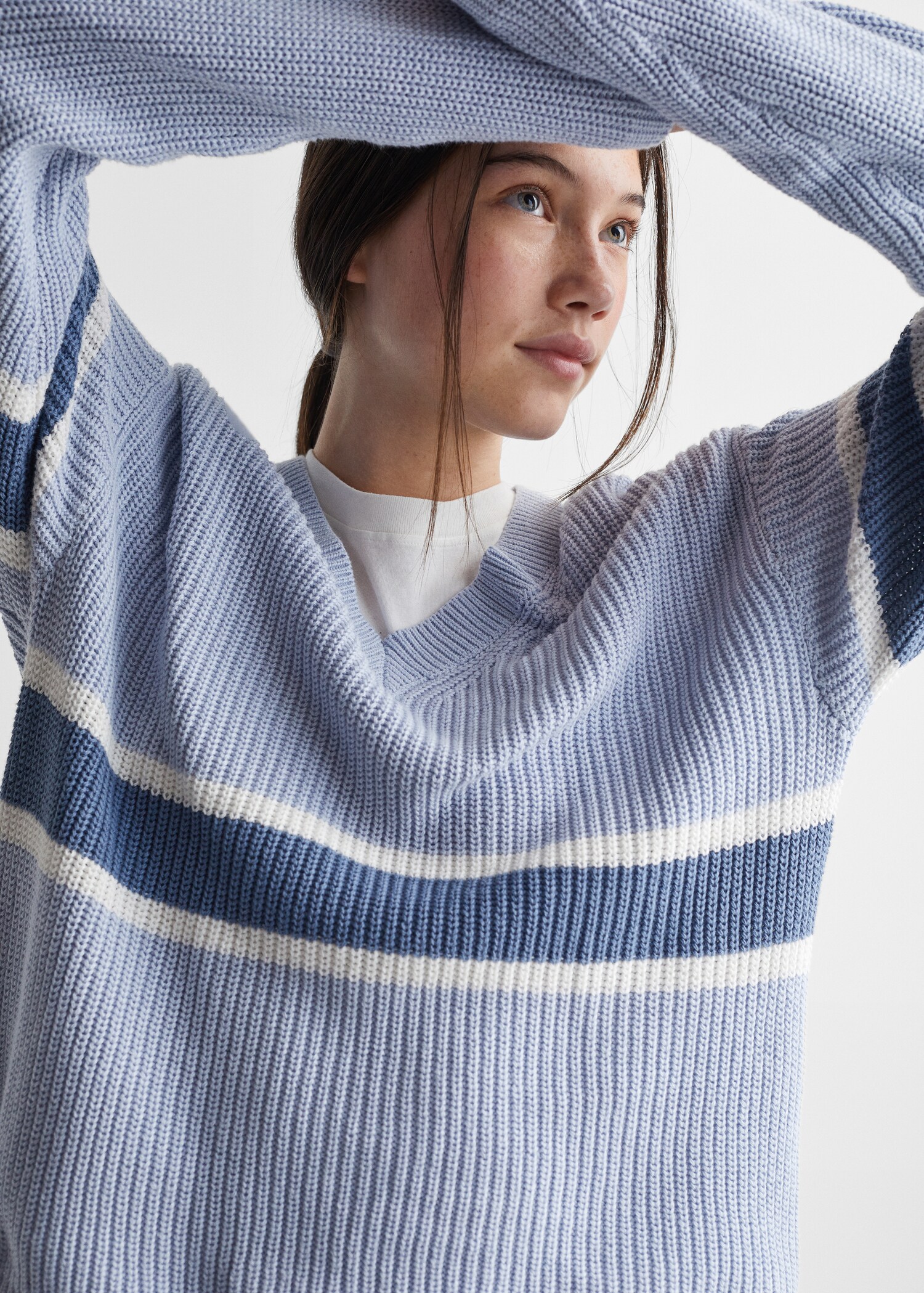Knit cotton sweater - Details of the article 1