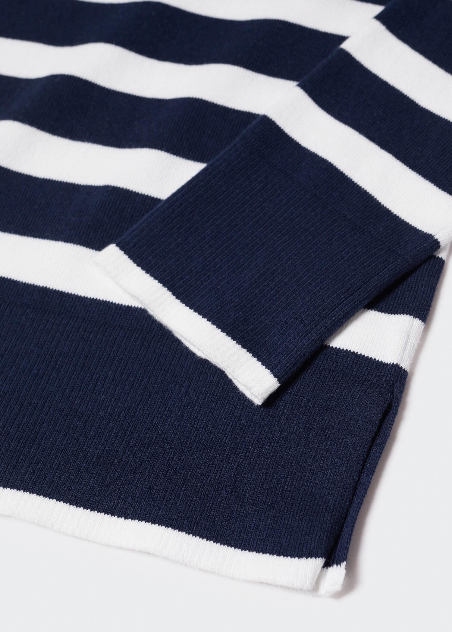 Gestreifter Baumwollpullover - Detail des Artikels 8